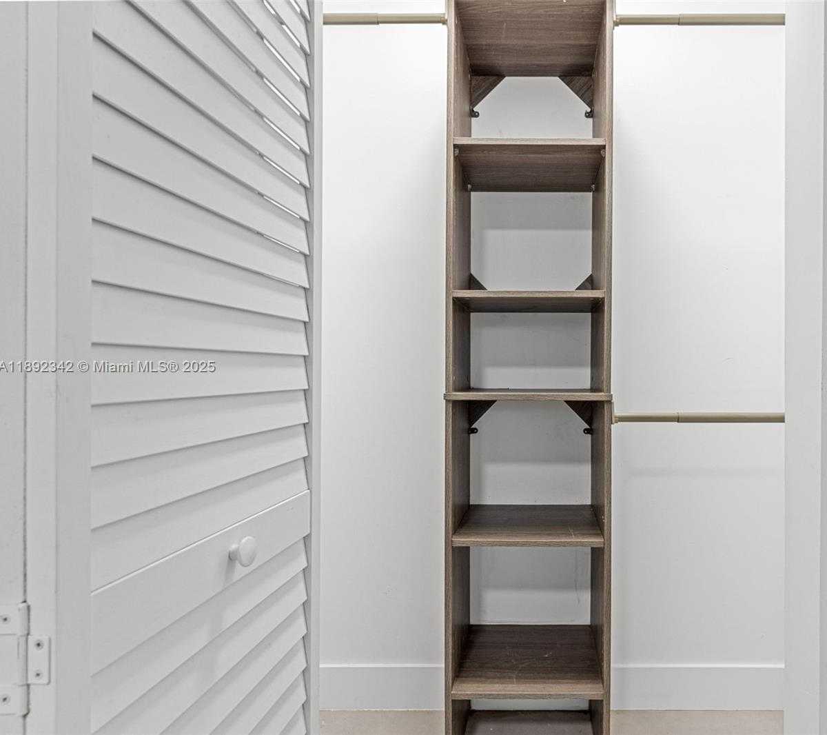 Small Image of 1271 NORTH WEST 38TH ST #2, Miami Number 15