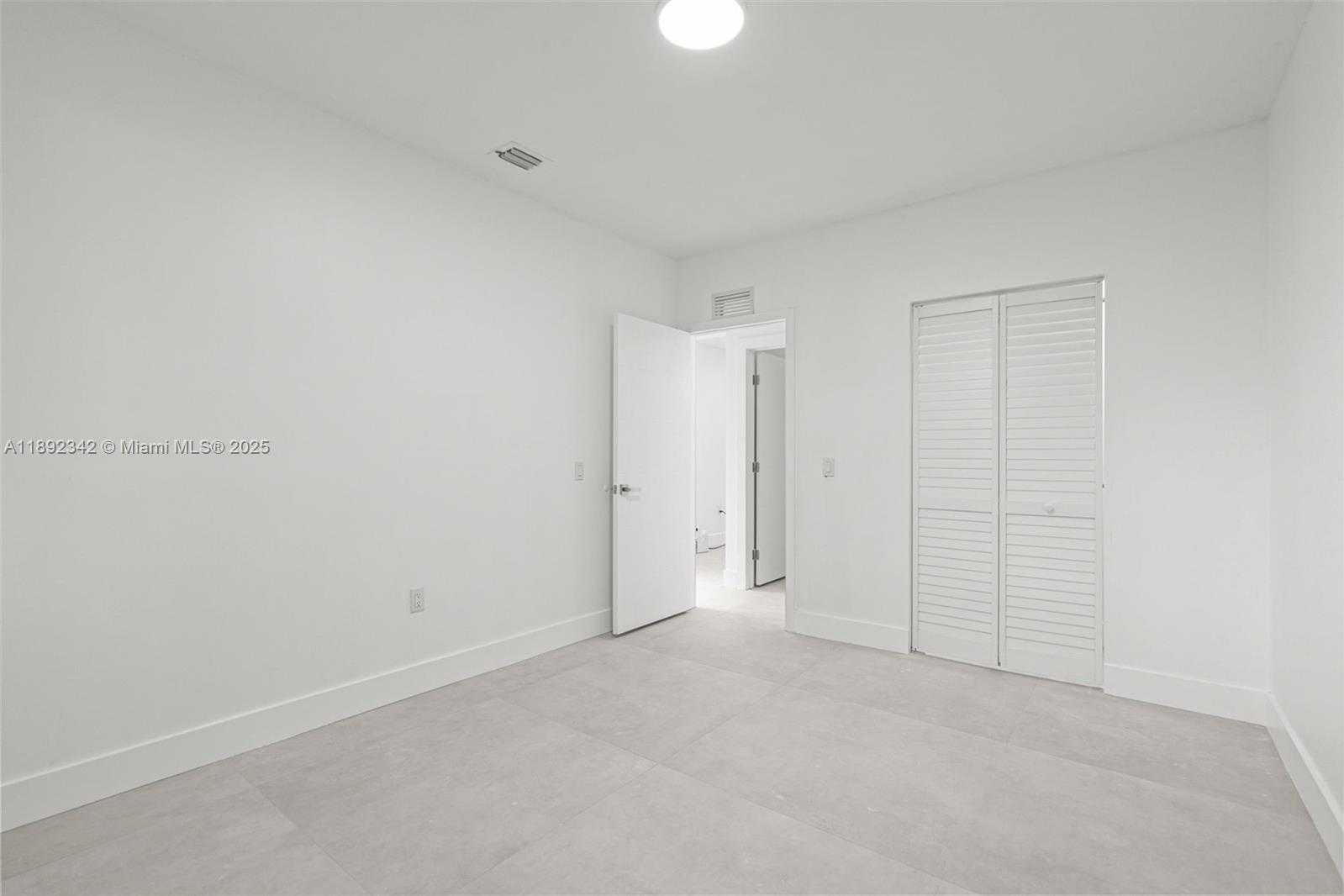 Small Image of 1271 NORTH WEST 38TH ST #2, Miami Number 17