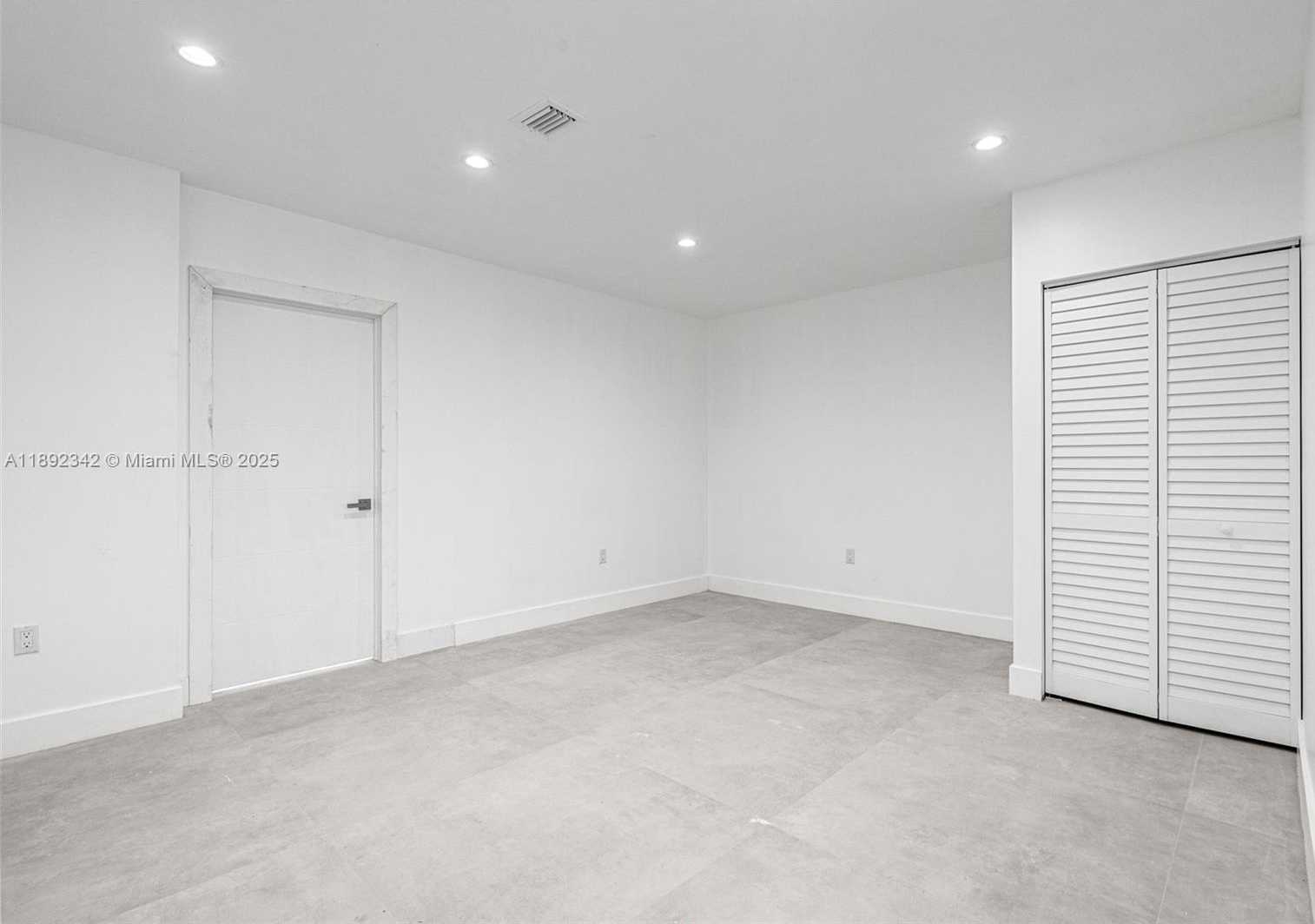 Small Image of 1271 NORTH WEST 38TH ST #2, Miami Number 25
