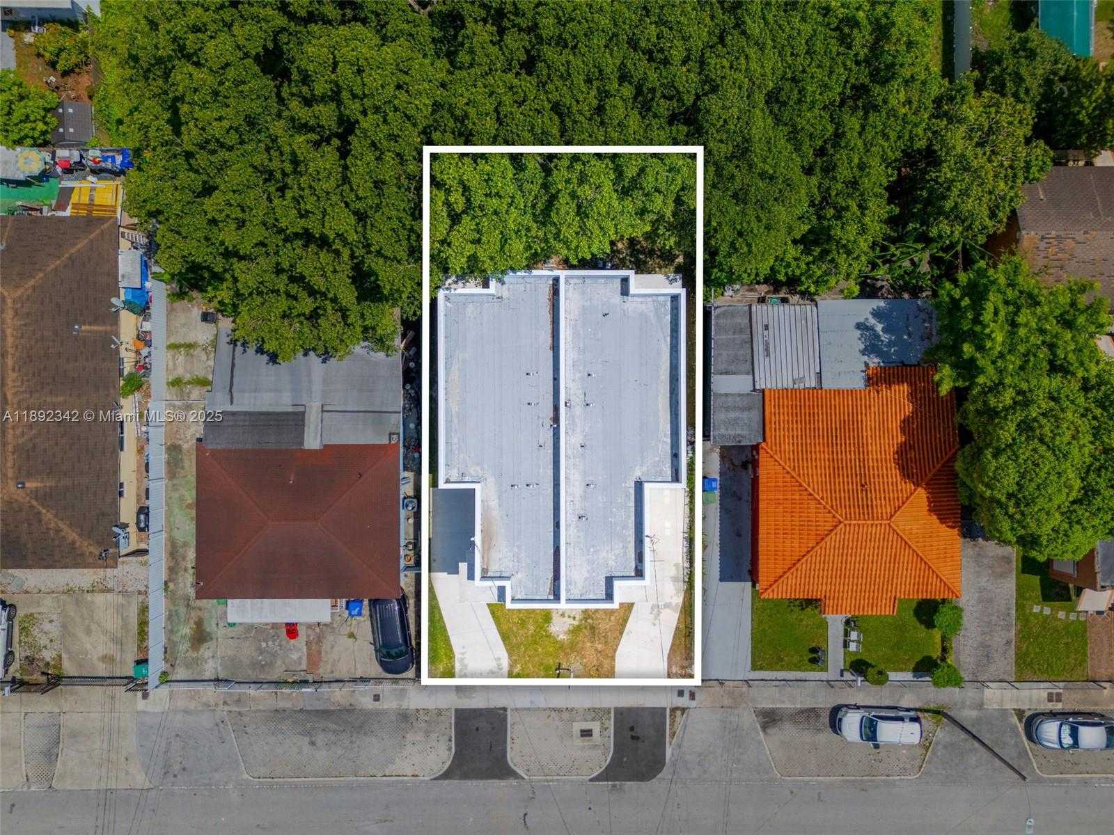 Small Image of 1271 NORTH WEST 38TH ST #2, Miami Number 29