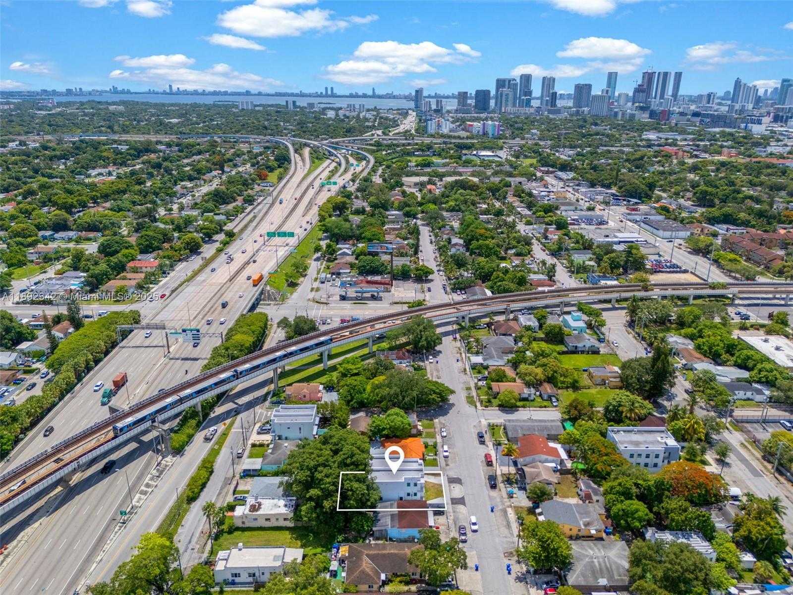Small Image of 1271 NORTH WEST 38TH ST #2, Miami Number 30