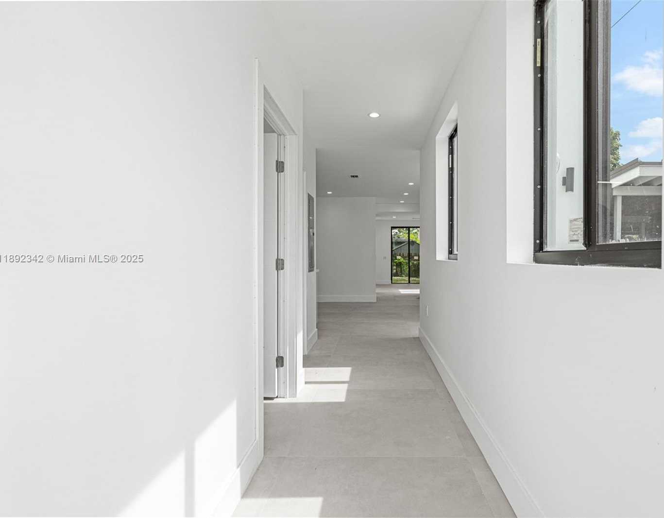 Small Image of 1271 NORTH WEST 38TH ST #2, Miami Number 7