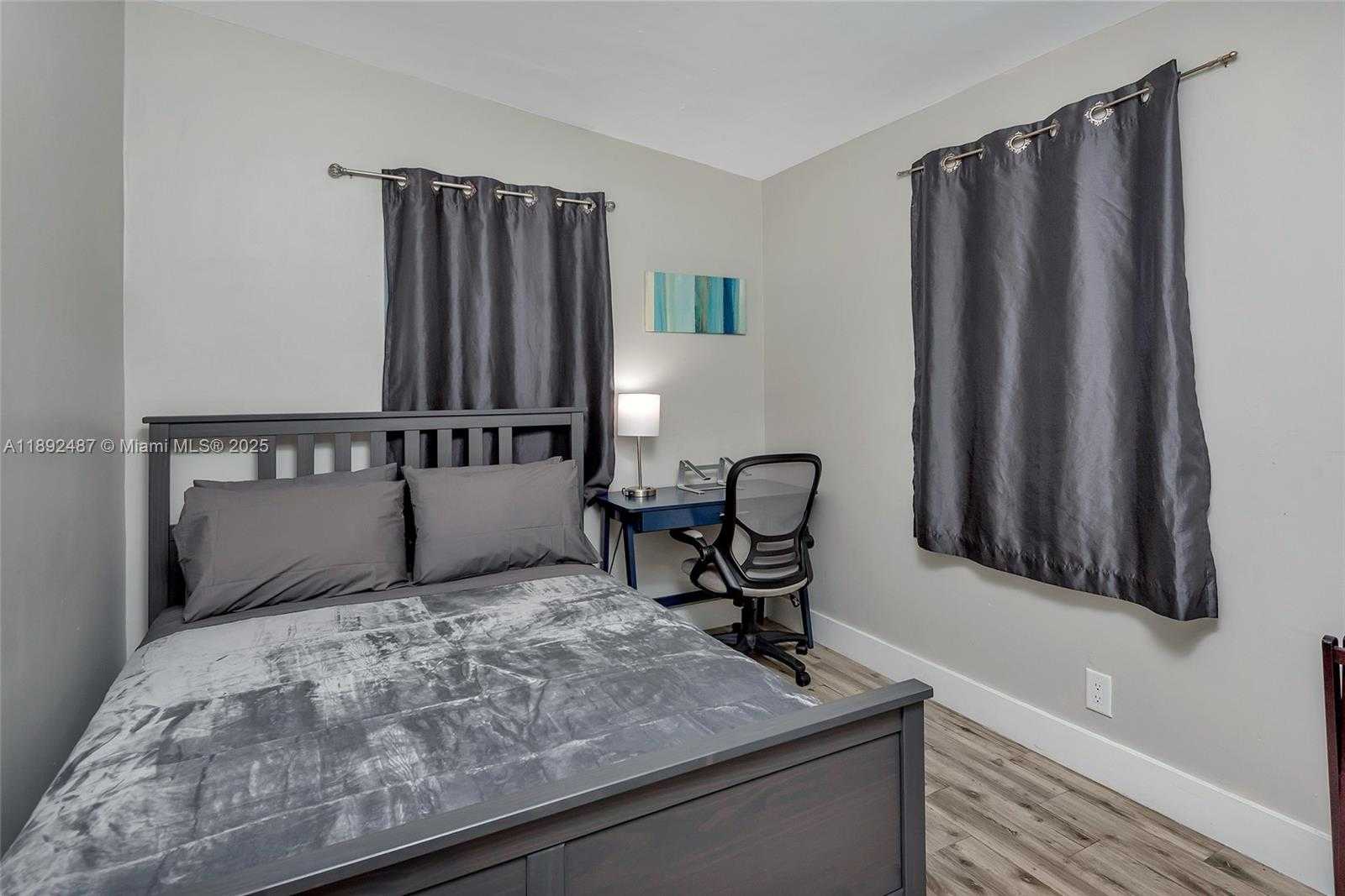 Small Image of 4282 NORTH WEST 1ST AVE, Miami Number 19