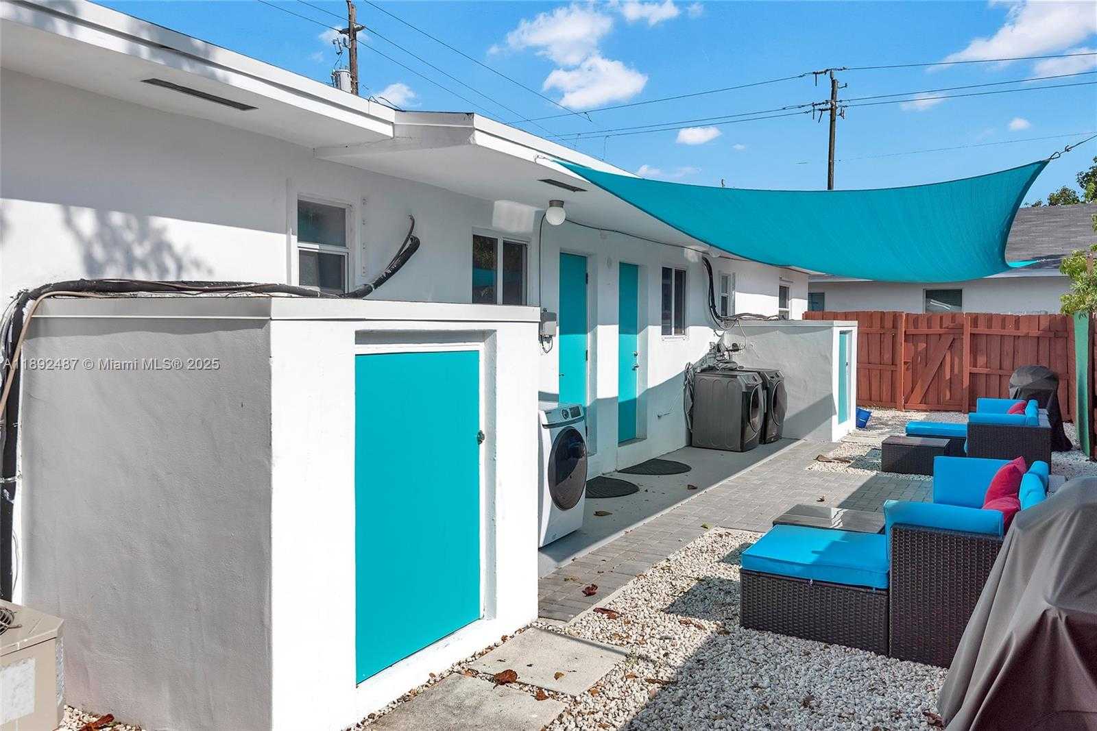 Small Image of 4282 NORTH WEST 1ST AVE, Miami Number 35