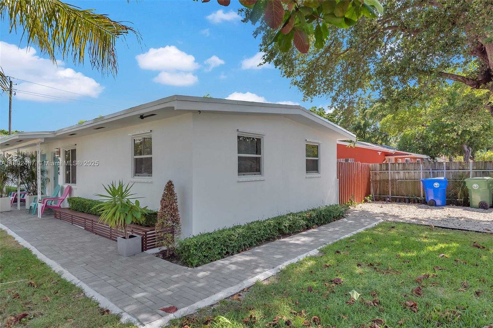 Small Image of 4282 NORTH WEST 1ST AVE, Miami Number 40