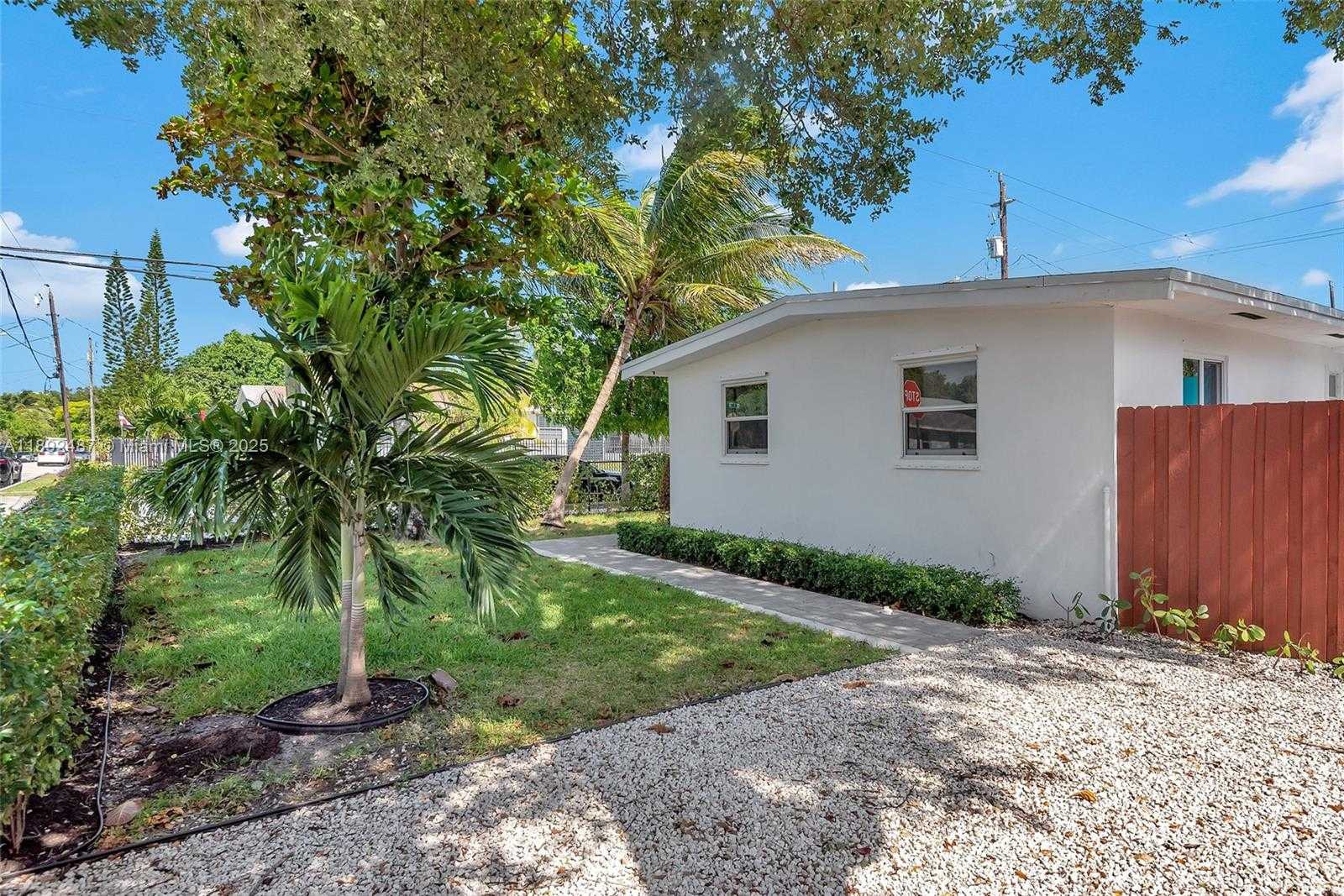 Small Image of 4282 NORTH WEST 1ST AVE, Miami Number 42