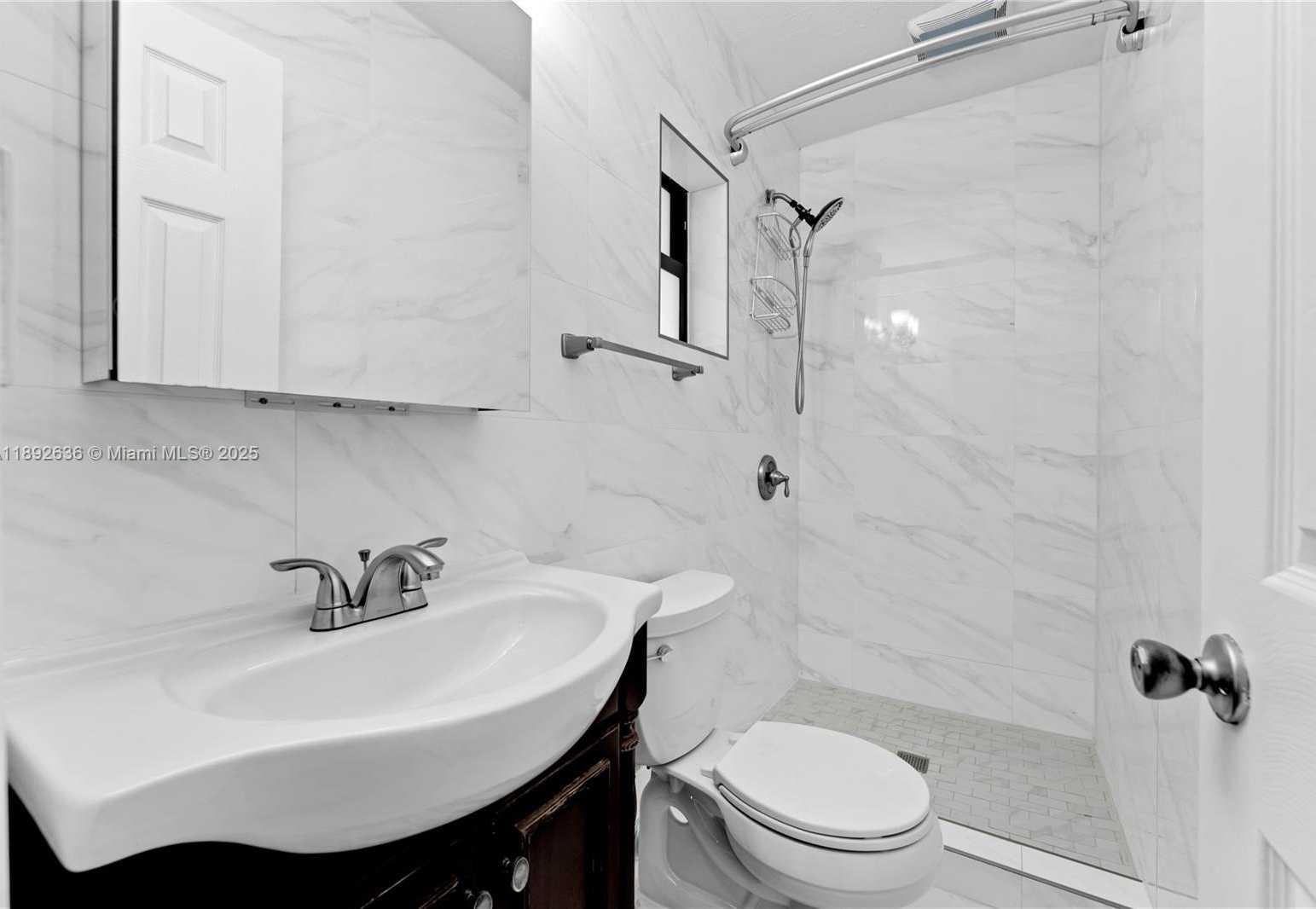 Small Image of 157 CURTISS PKWY #5, Miami Springs Number 16