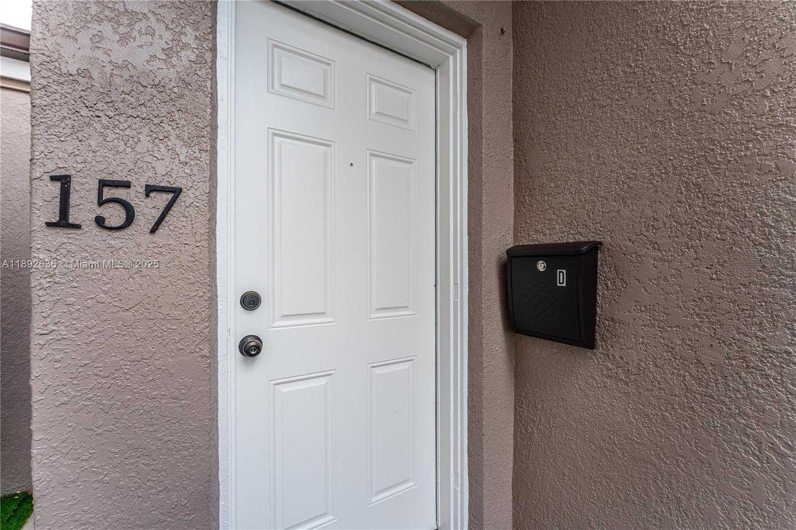 Small Image of 157 CURTISS PKWY #5, Miami Springs Number 18