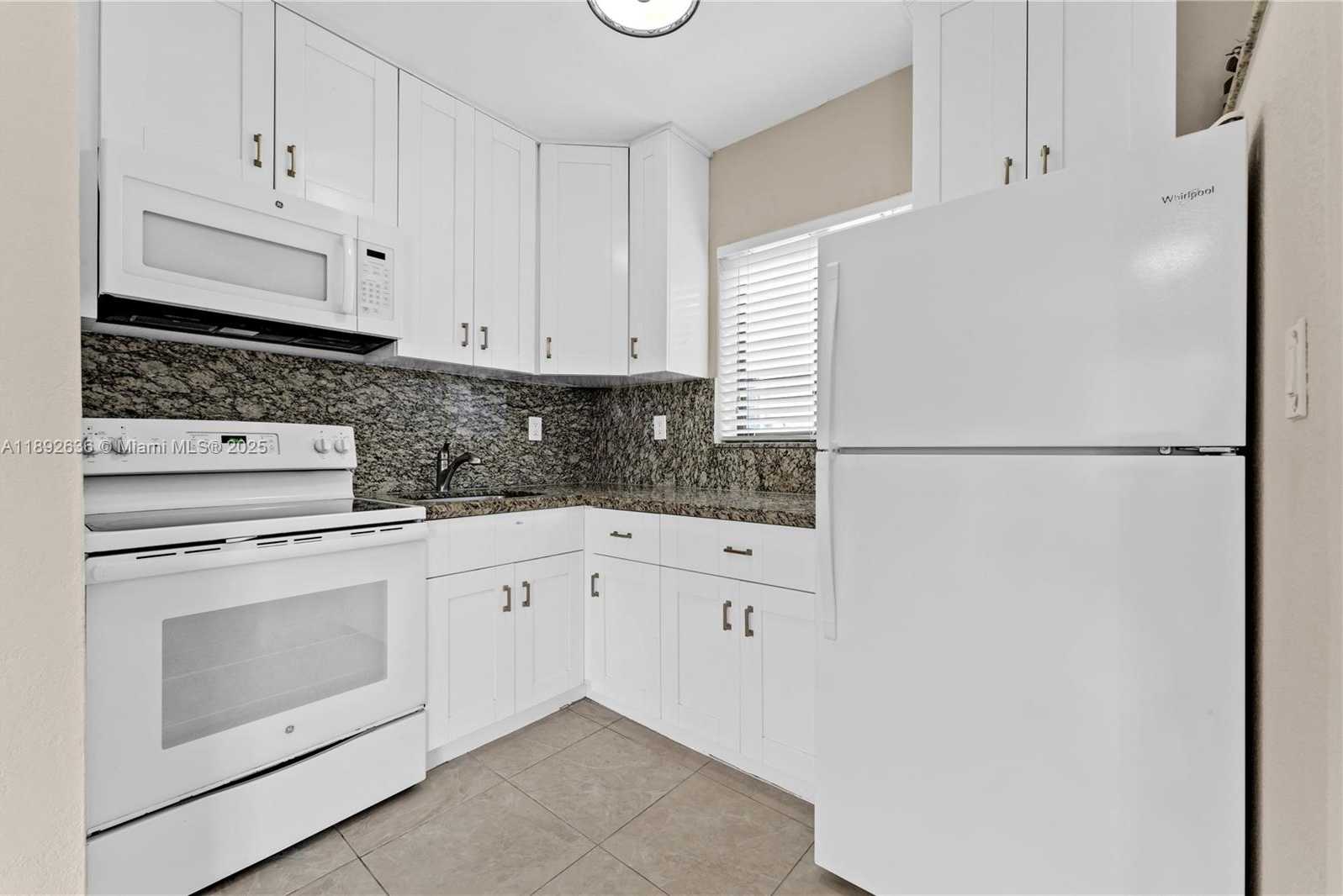 Small Image of 157 CURTISS PKWY #5, Miami Springs Number 28
