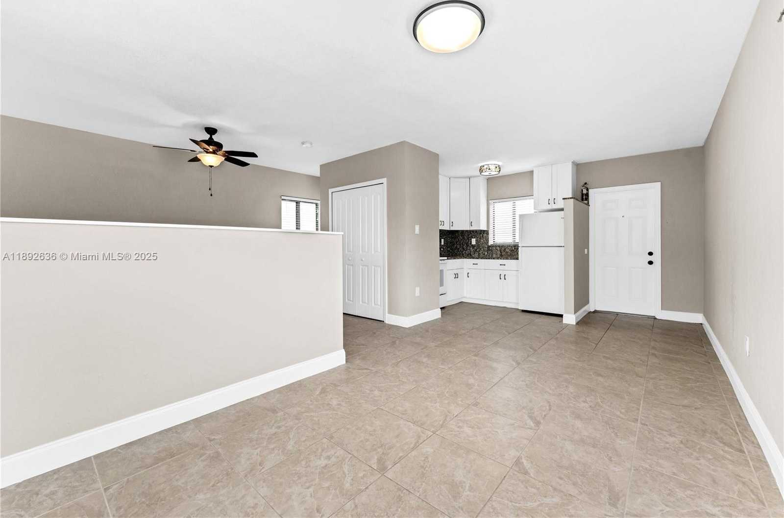 Small Image of 157 CURTISS PKWY #5, Miami Springs Number 29
