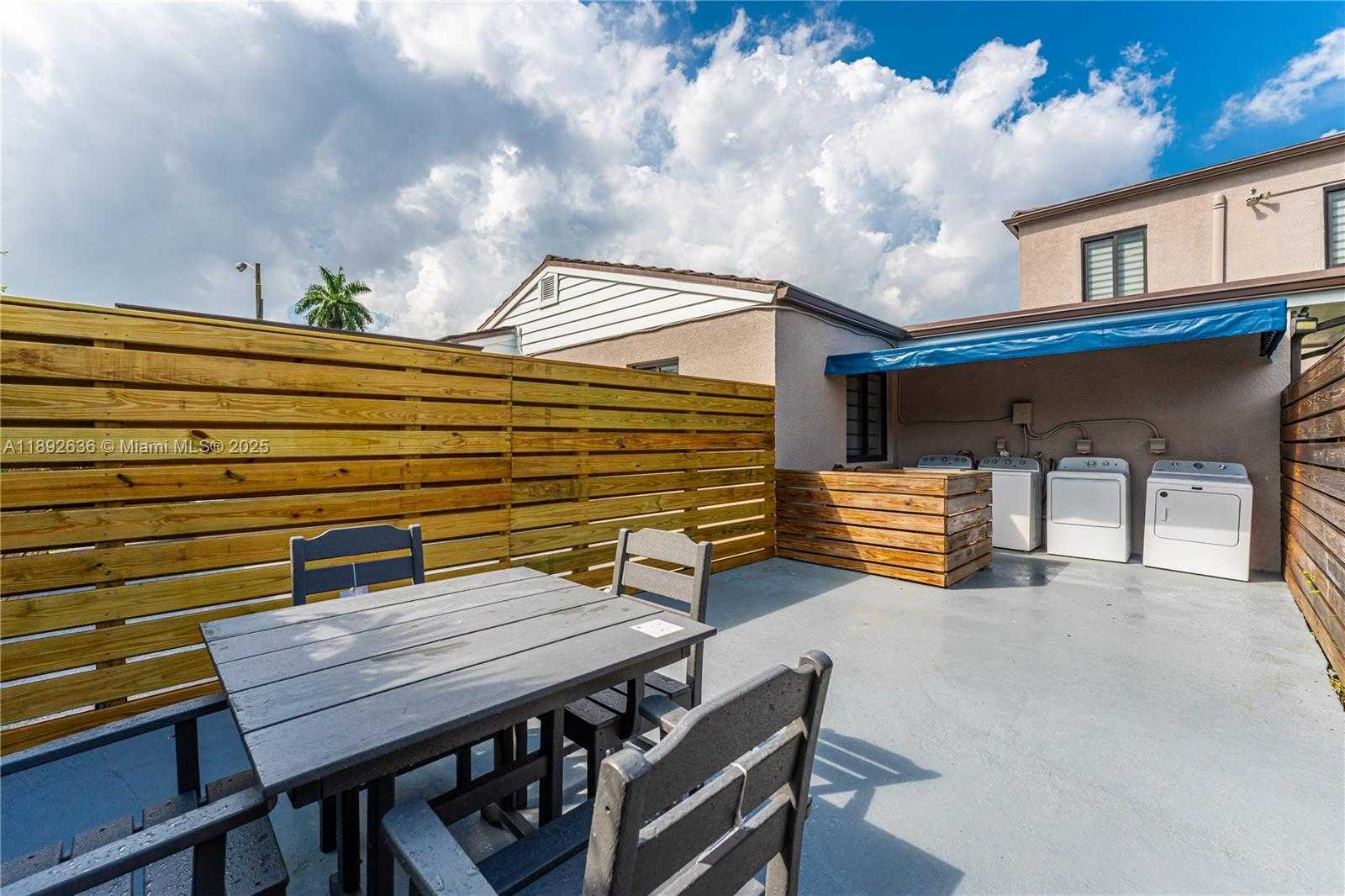 Small Image of 157 CURTISS PKWY #5, Miami Springs Number 37