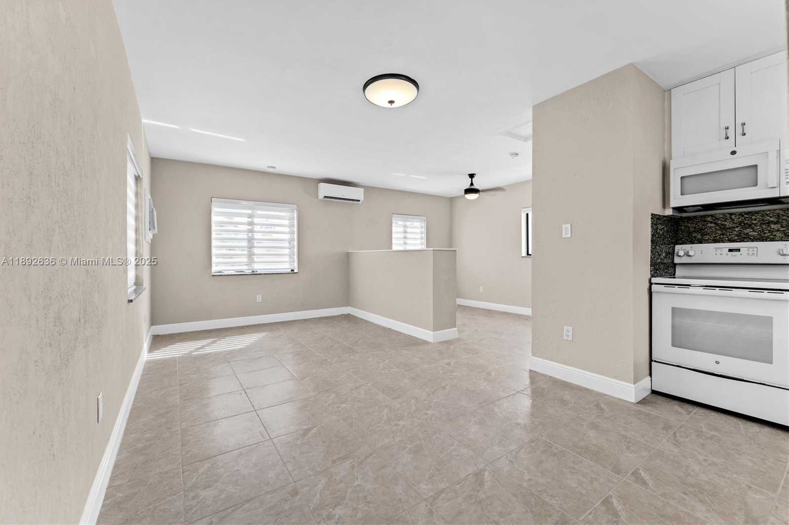 Small Image of 157 CURTISS PKWY #5, Miami Springs Number 39