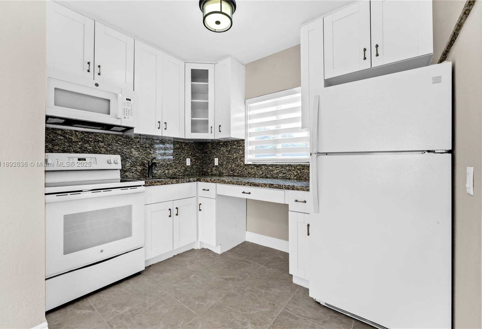 Small Image of 157 CURTISS PKWY #5, Miami Springs Number 40