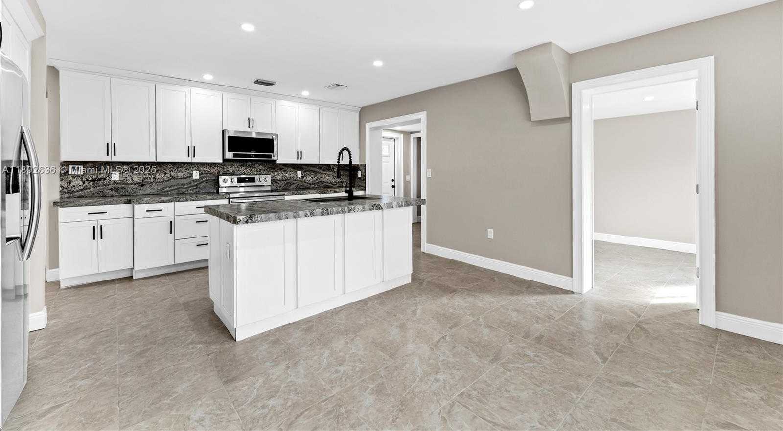 Small Image of 157 CURTISS PKWY #5, Miami Springs Number 52