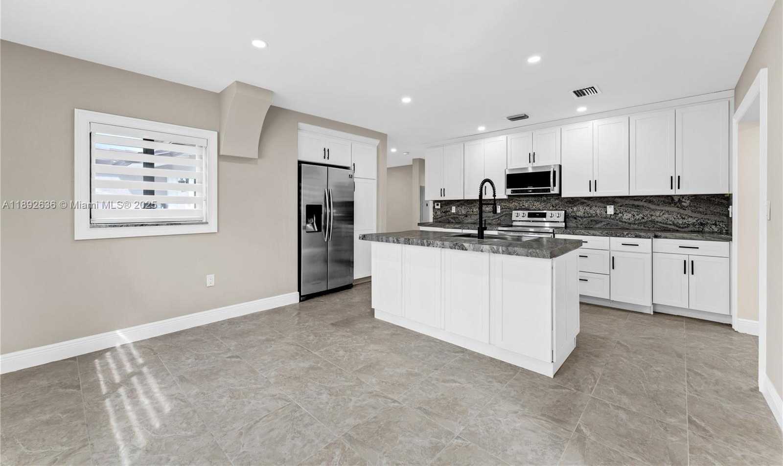 Small Image of 157 CURTISS PKWY #5, Miami Springs Number 53