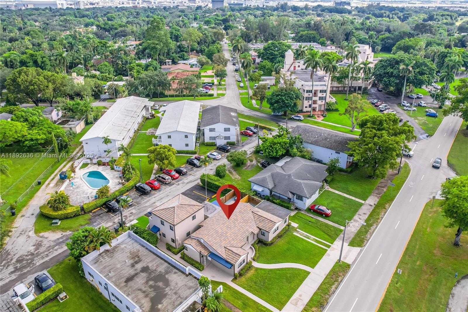 Small Image of 157 CURTISS PKWY #5, Miami Springs Number 68