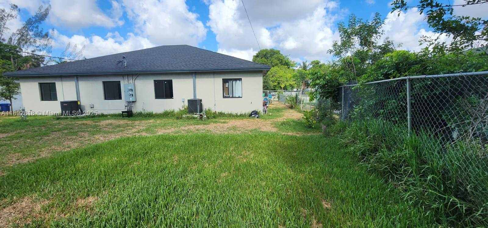 Small Image of Miami Gardens Number 4