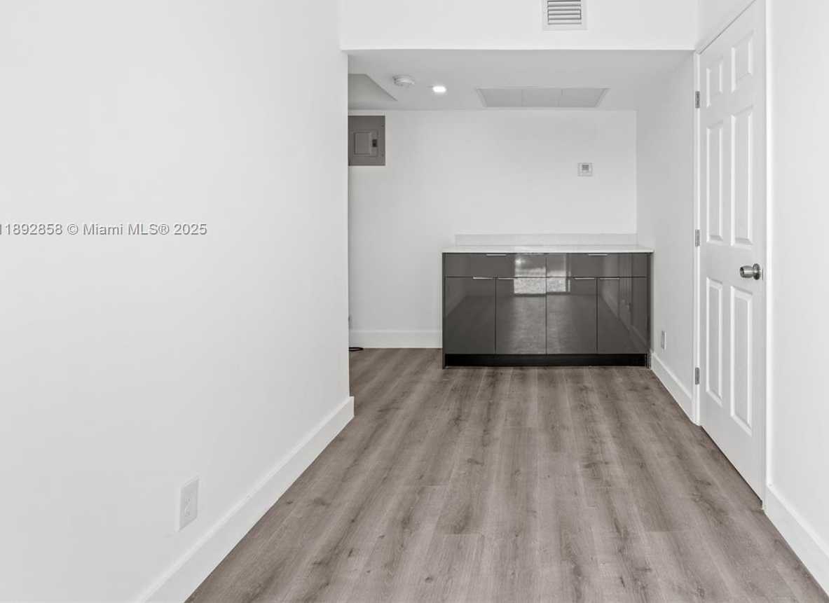 Small Image of 2847 POLK ST, Hollywood Number 19