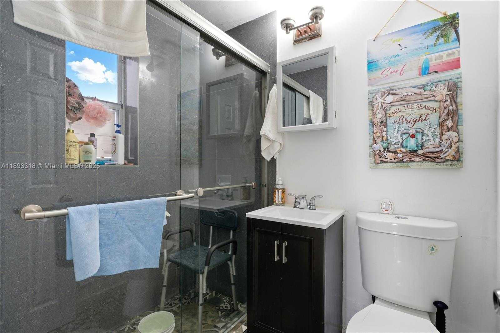 Small Image of Miami Beach Number 16