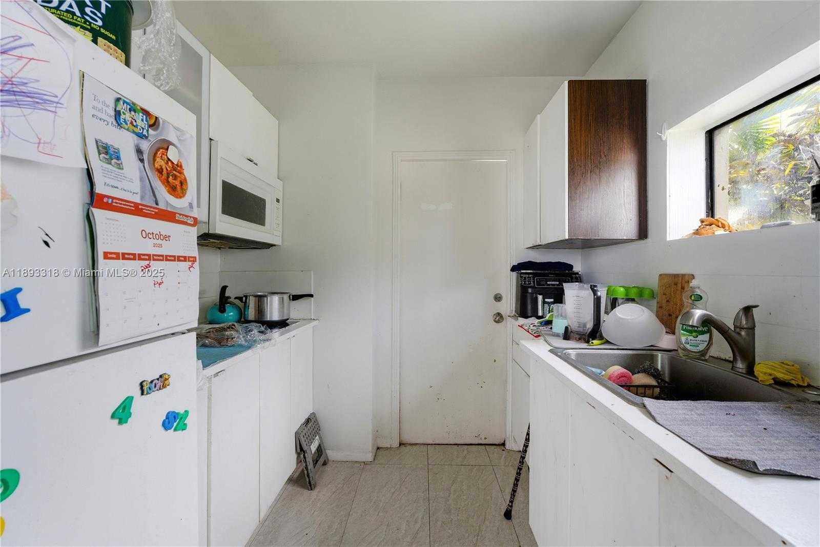 Small Image of Miami Beach Number 4