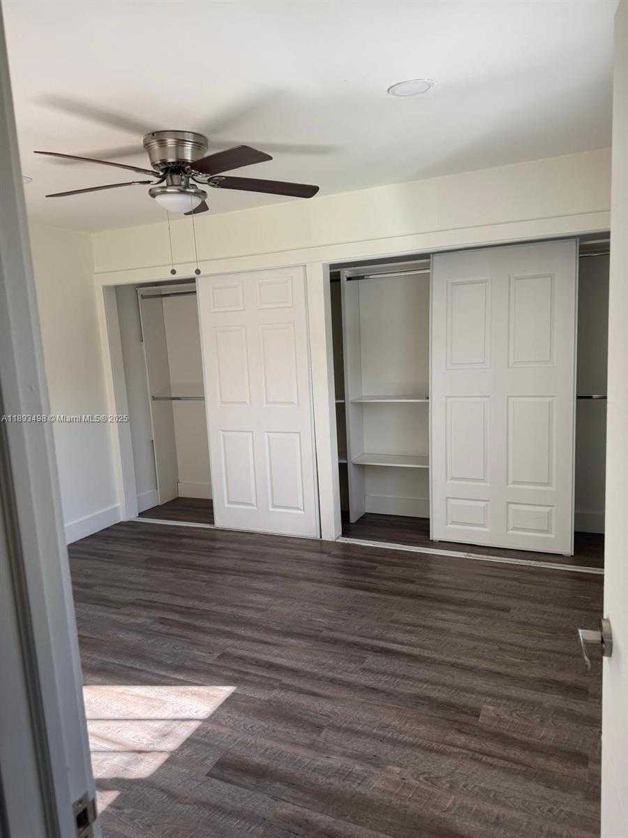 Small Image of 3031 SOUTH WEST 64TH AVE, Miami Number 22