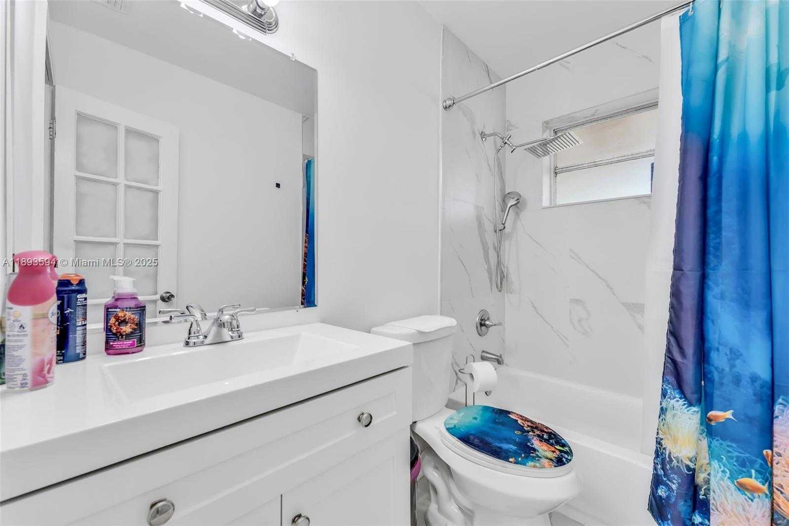 Small Image of 8820 SOUTH WEST 27TH ST, Miami Number 28