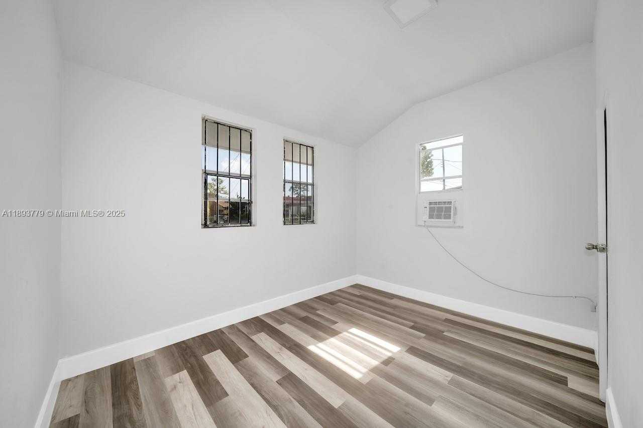 Small Image of 2750 NORTH WEST 60TH STREET #2, Miami Number 10