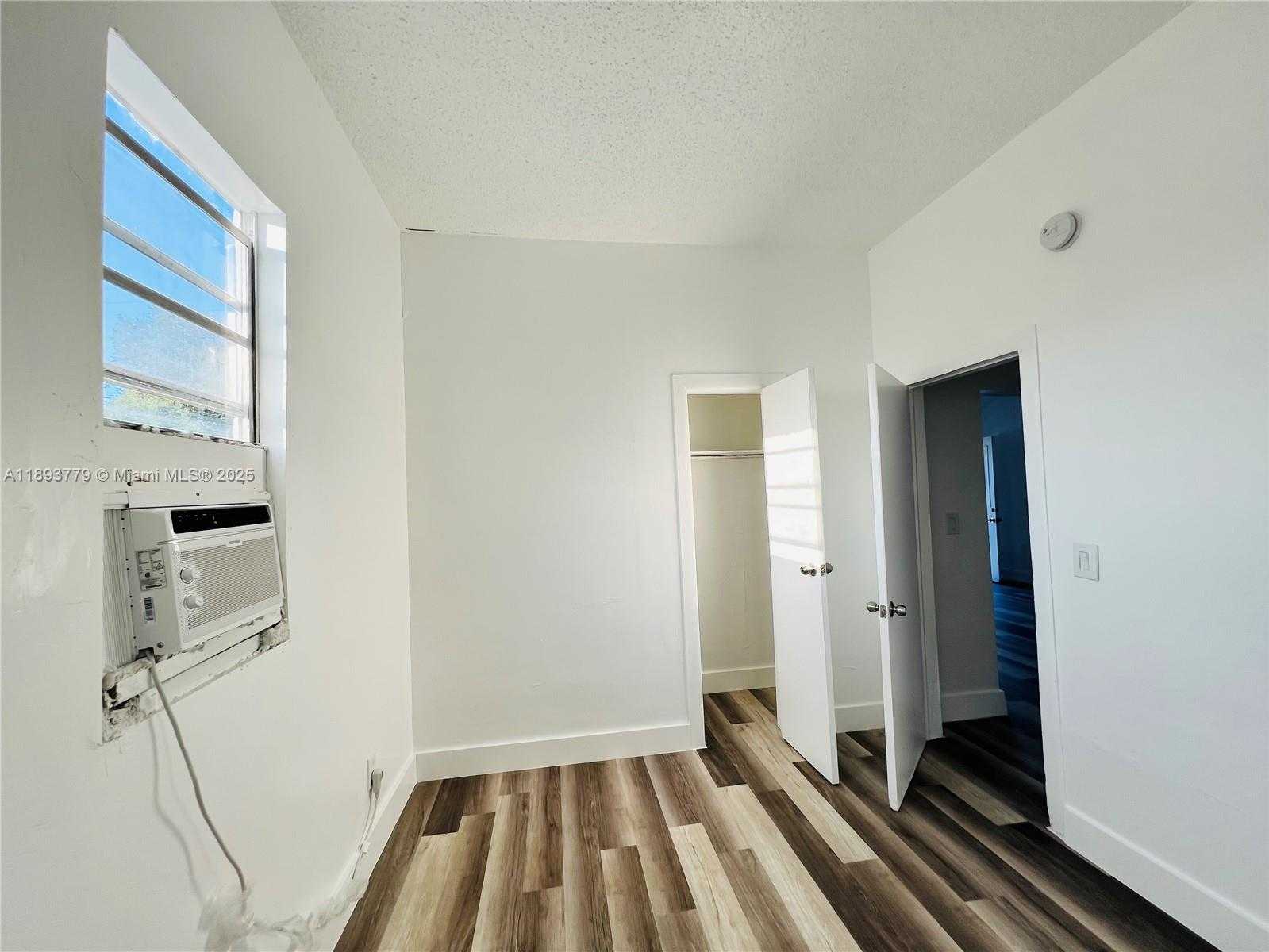 Small Image of 2750 NORTH WEST 60TH STREET #2, Miami Number 20