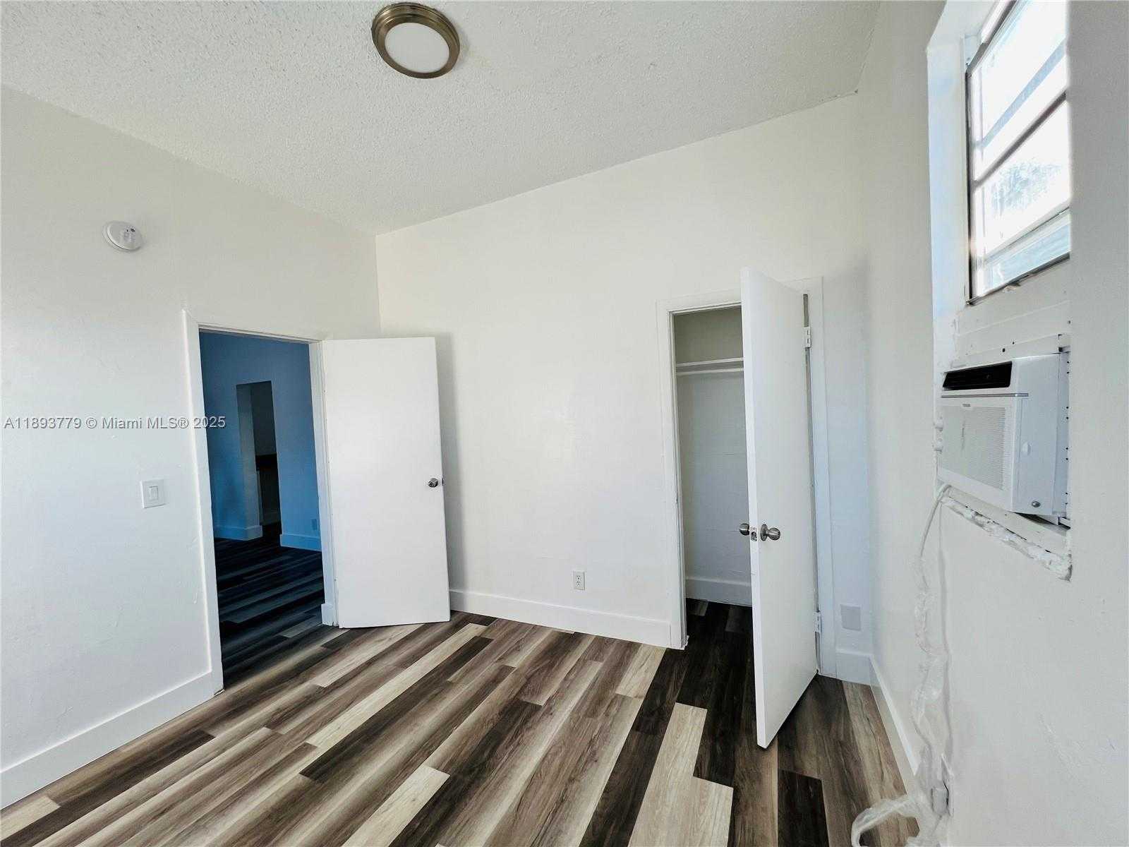 Small Image of 2750 NORTH WEST 60TH STREET #2, Miami Number 22