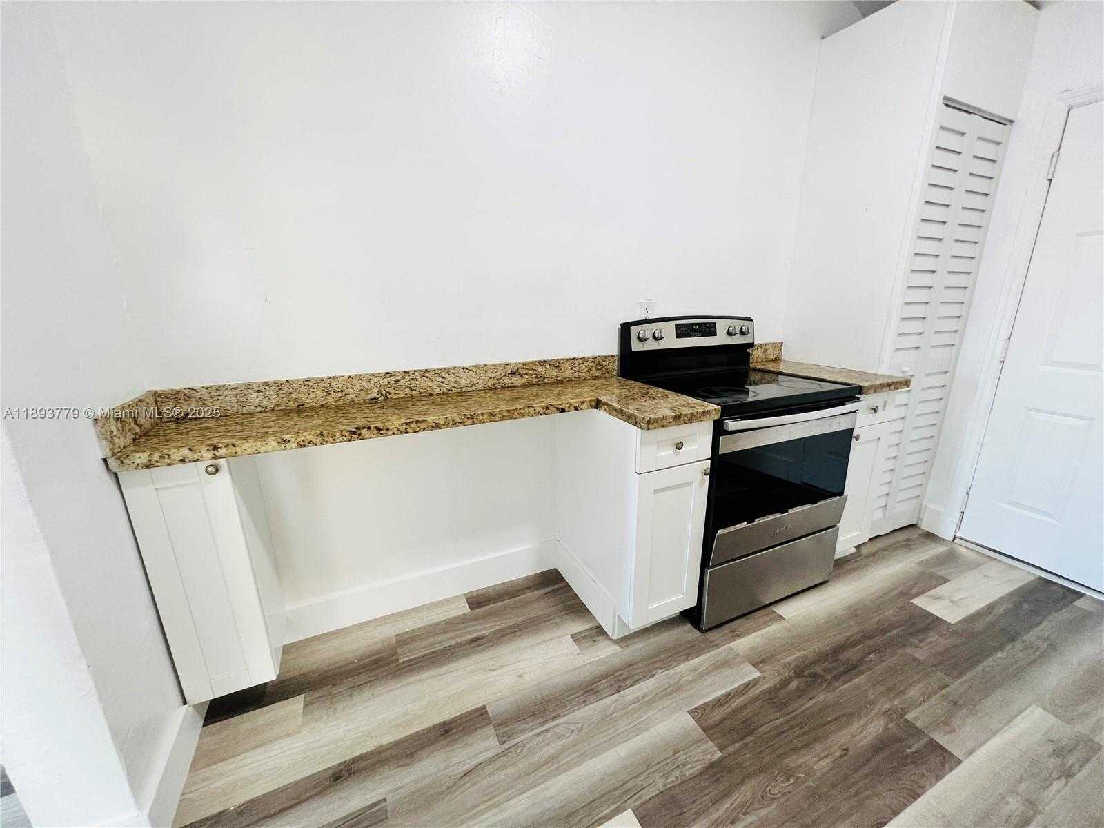 Small Image of 2750 NORTH WEST 60TH STREET #2, Miami Number 30