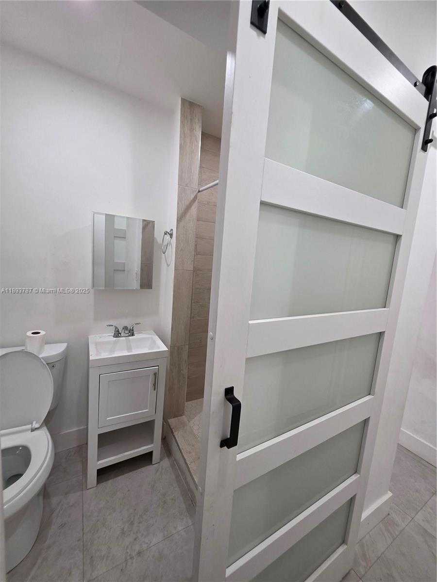 Small Image of 1102 NORTH WEST 103RD STREET #3, Miami Number 5