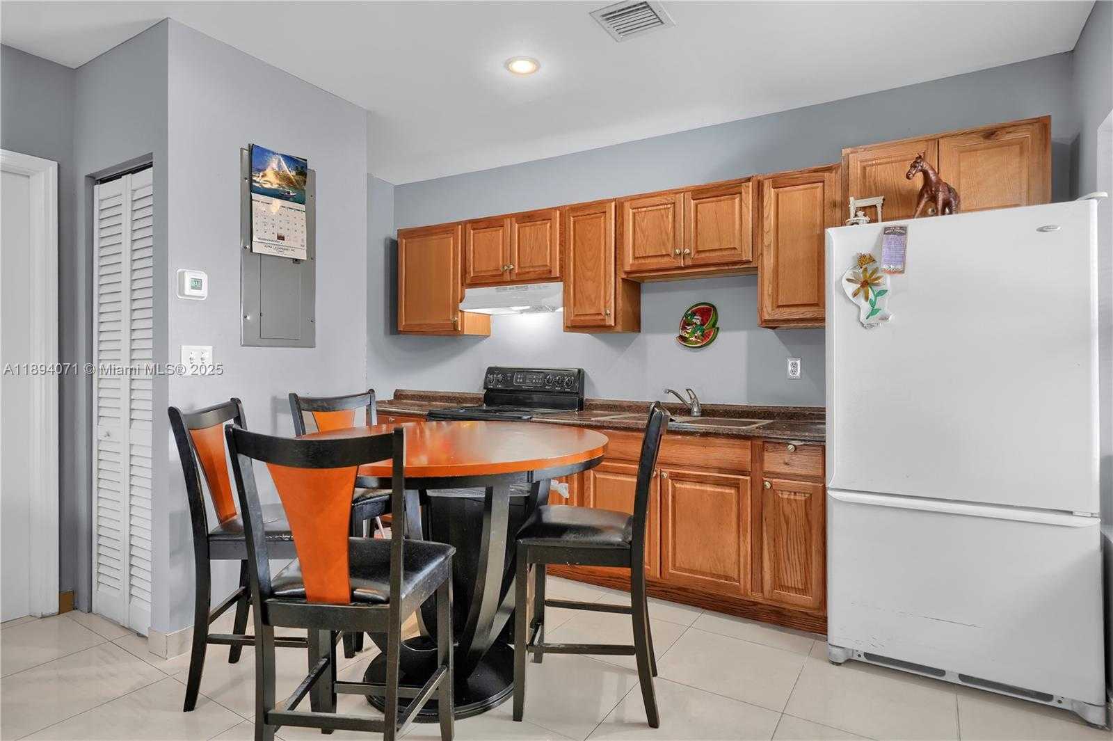 Small Image of 2155 NORTH WEST 28TH ST, Miami Number 13