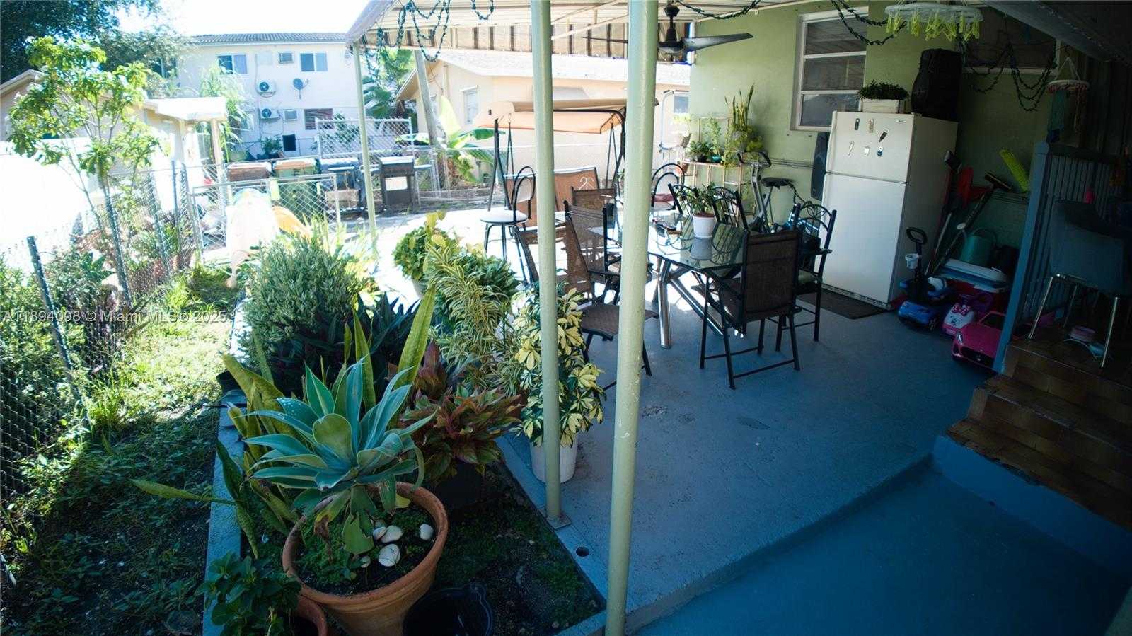 Small Image of 155 WEST 26TH ST, Hialeah Number 12