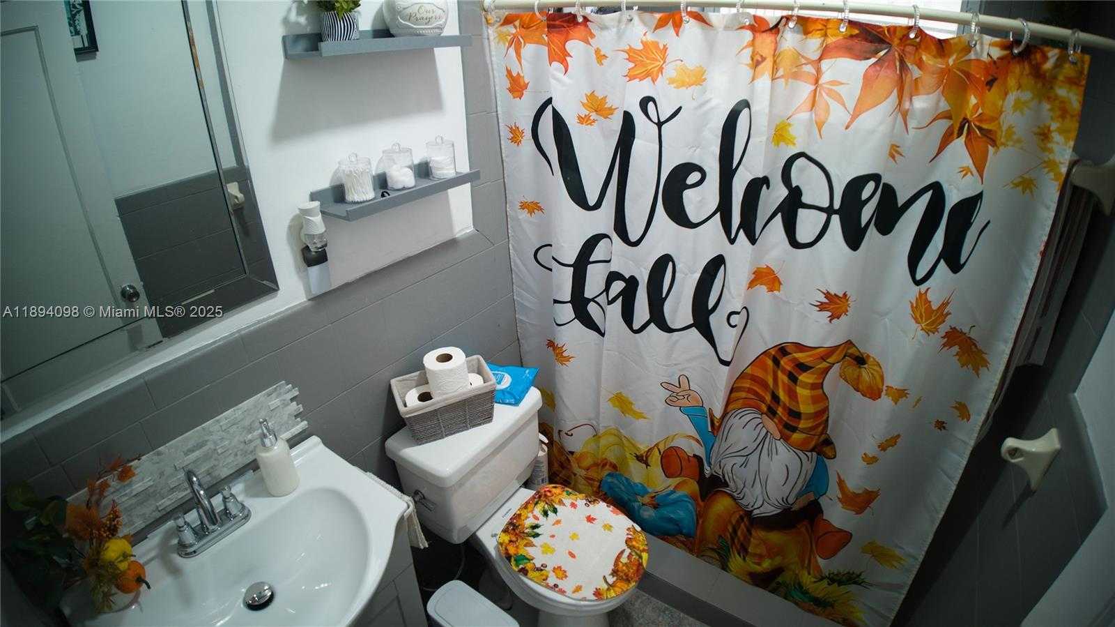 Small Image of 155 WEST 26TH ST, Hialeah Number 14