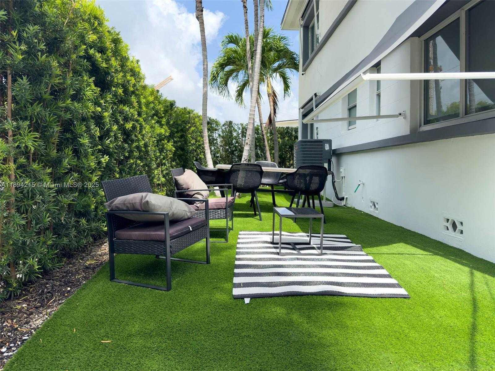 Small Image of 3909 GARDEN AVENUE #4, Miami Beach Number 28
