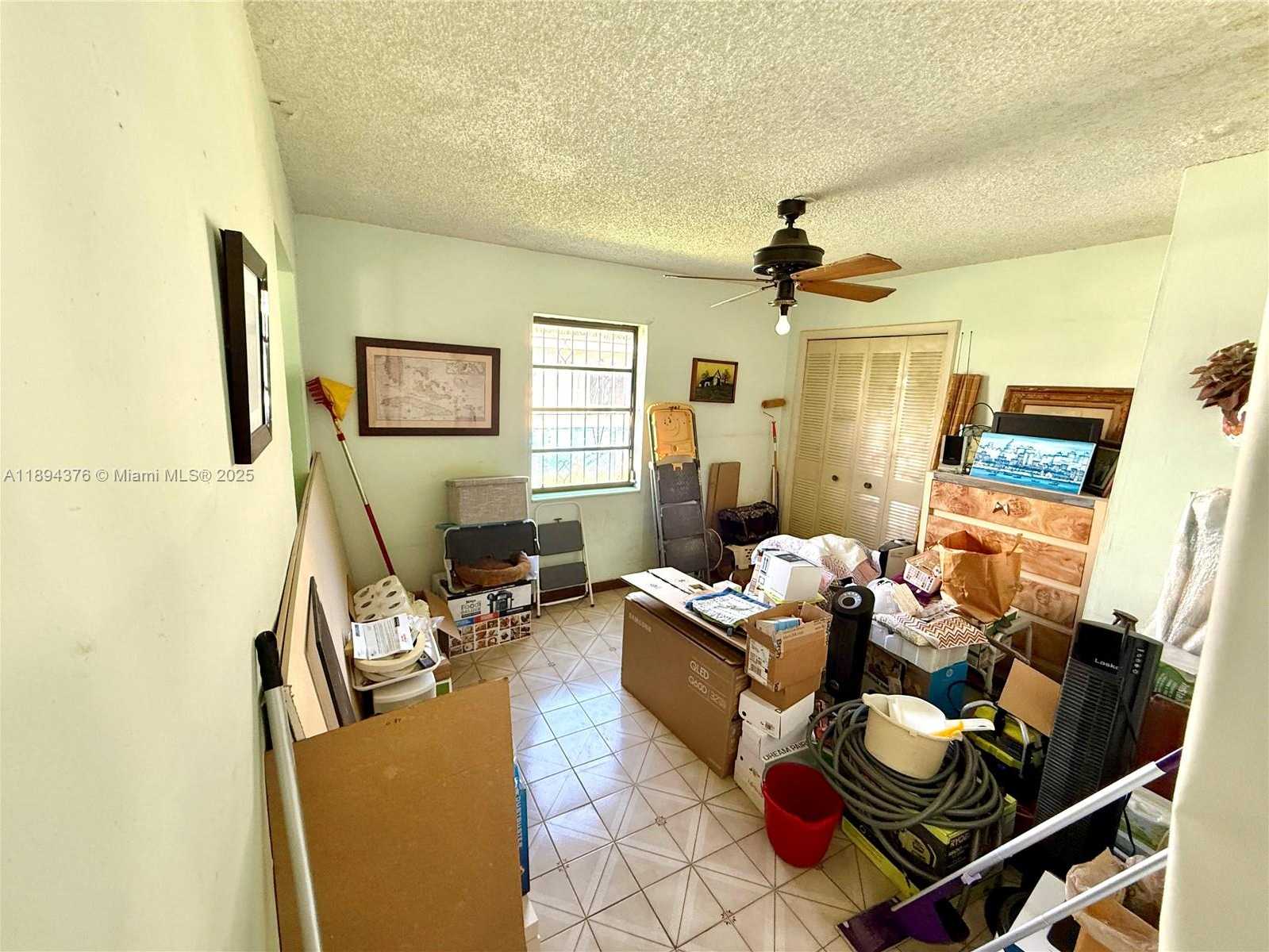 Small Image of 3340 NORTH WEST 19TH AVE, Miami Number 14
