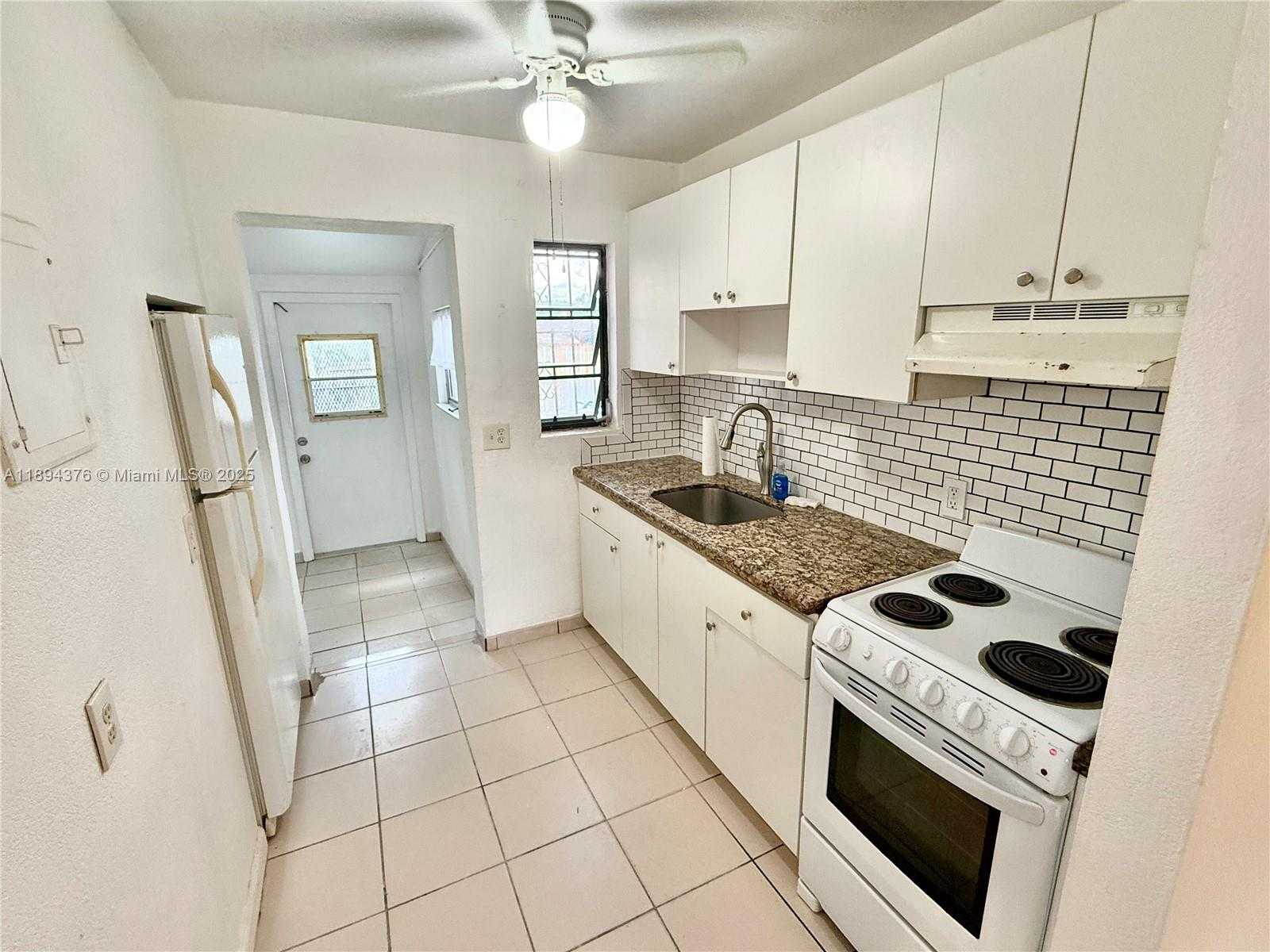 Small Image of 3340 NORTH WEST 19TH AVE, Miami Number 3