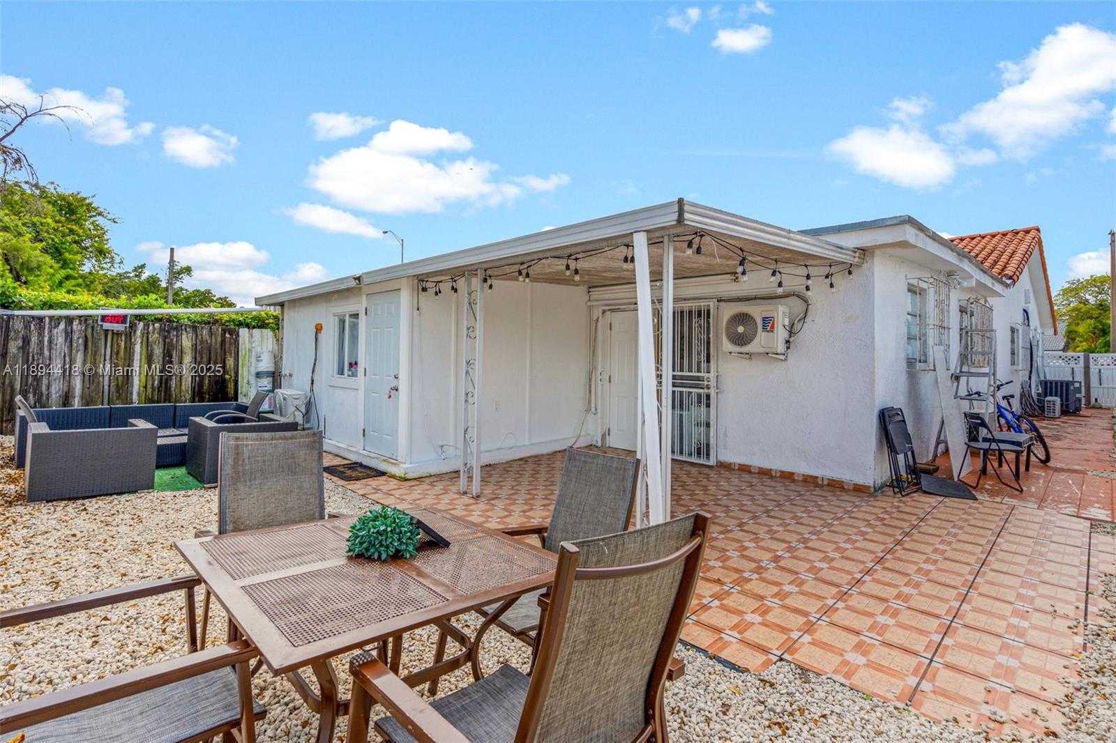 Small Image of 13 NORTH WEST 108TH CT #4, Miami Number 27
