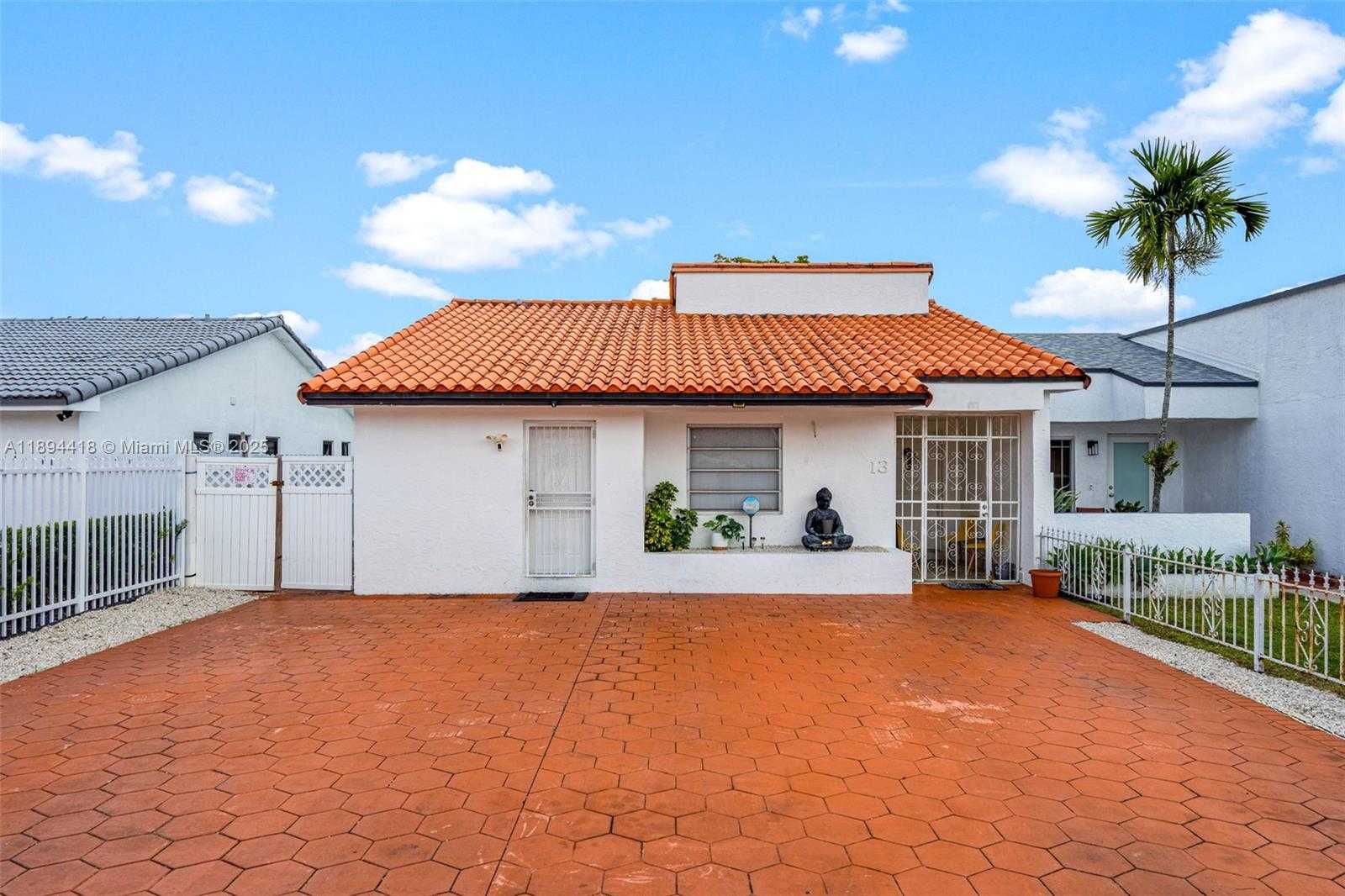 Small Image of 13 NORTH WEST 108TH CT #4, Miami Number 43