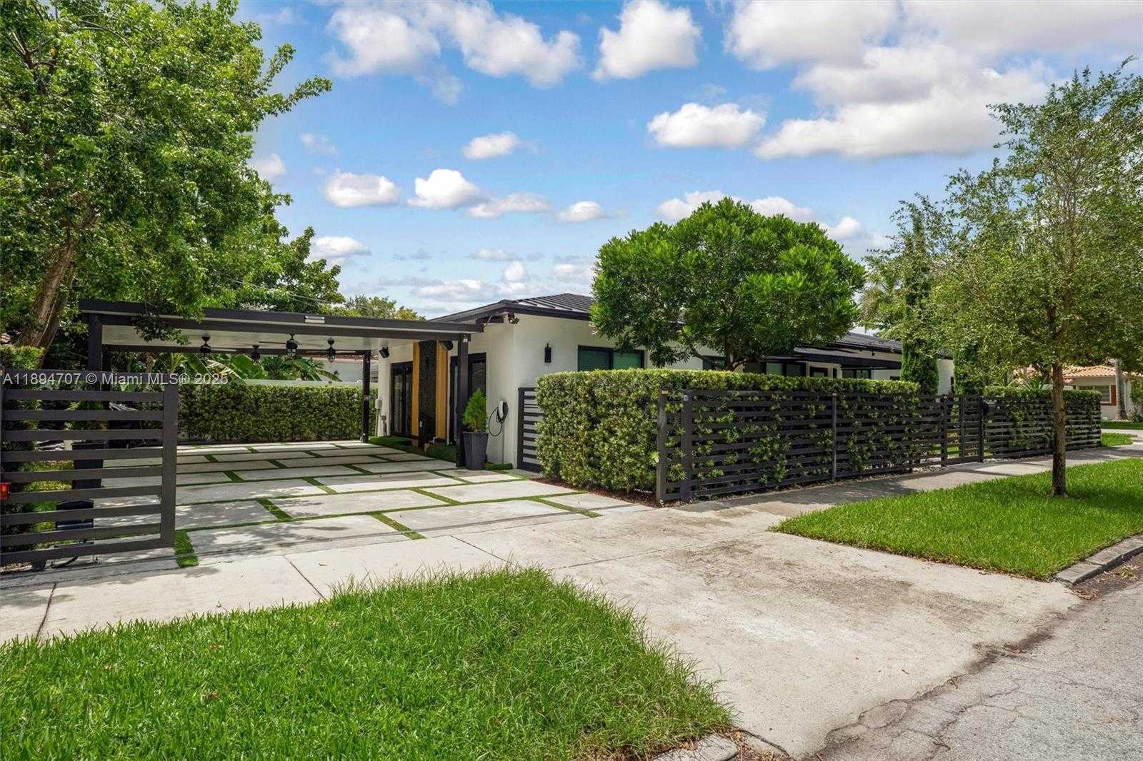 Small Image of 2484 SOUTH WEST 25 ST #1, Miami Number 2