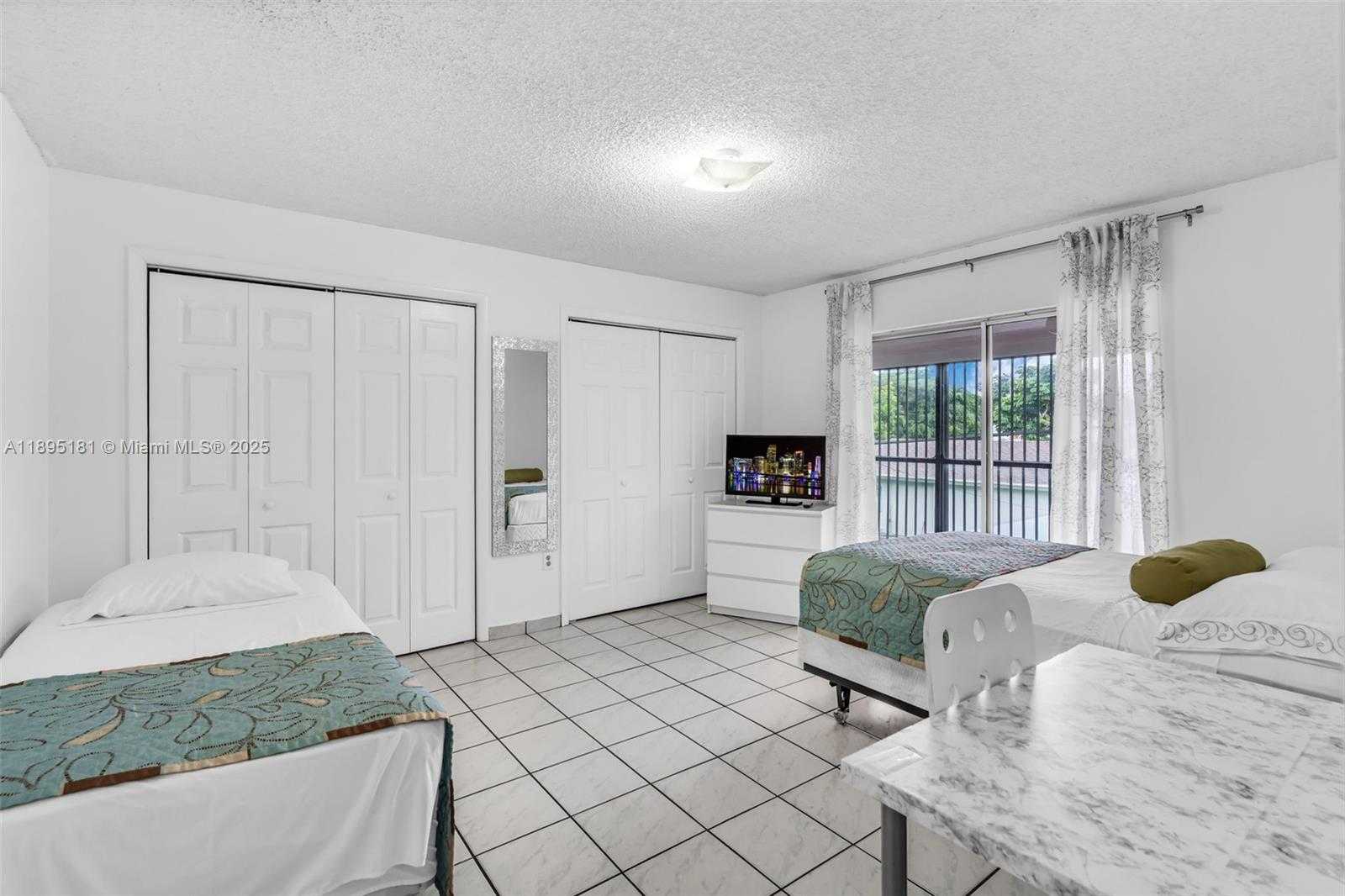 Small Image of 2368 SOUTH WEST 32ND AVE #2, Miami Number 28