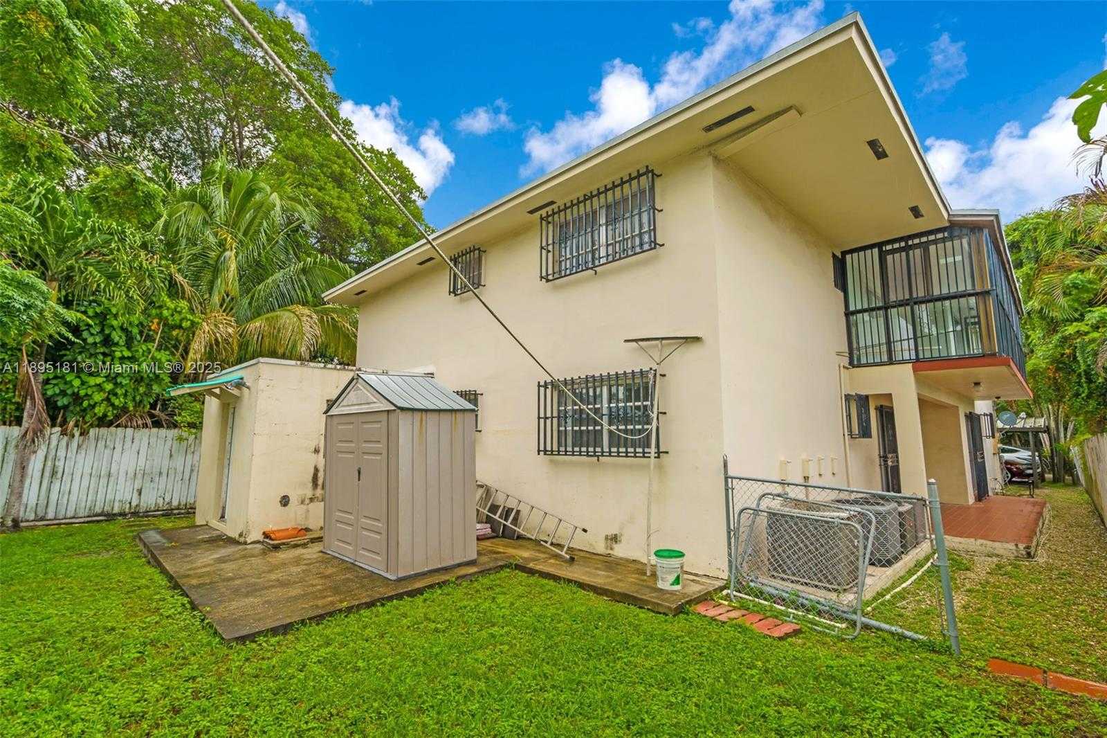 Small Image of 2368 SOUTH WEST 32ND AVE #2, Miami Number 50