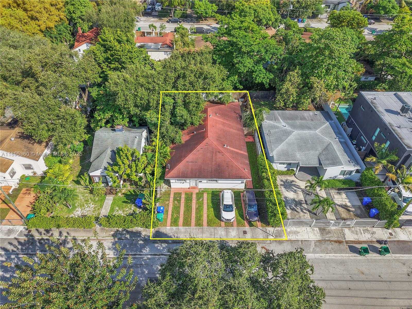 Small Image of 285 NORTH WEST 39TH ST, Miami Number 41