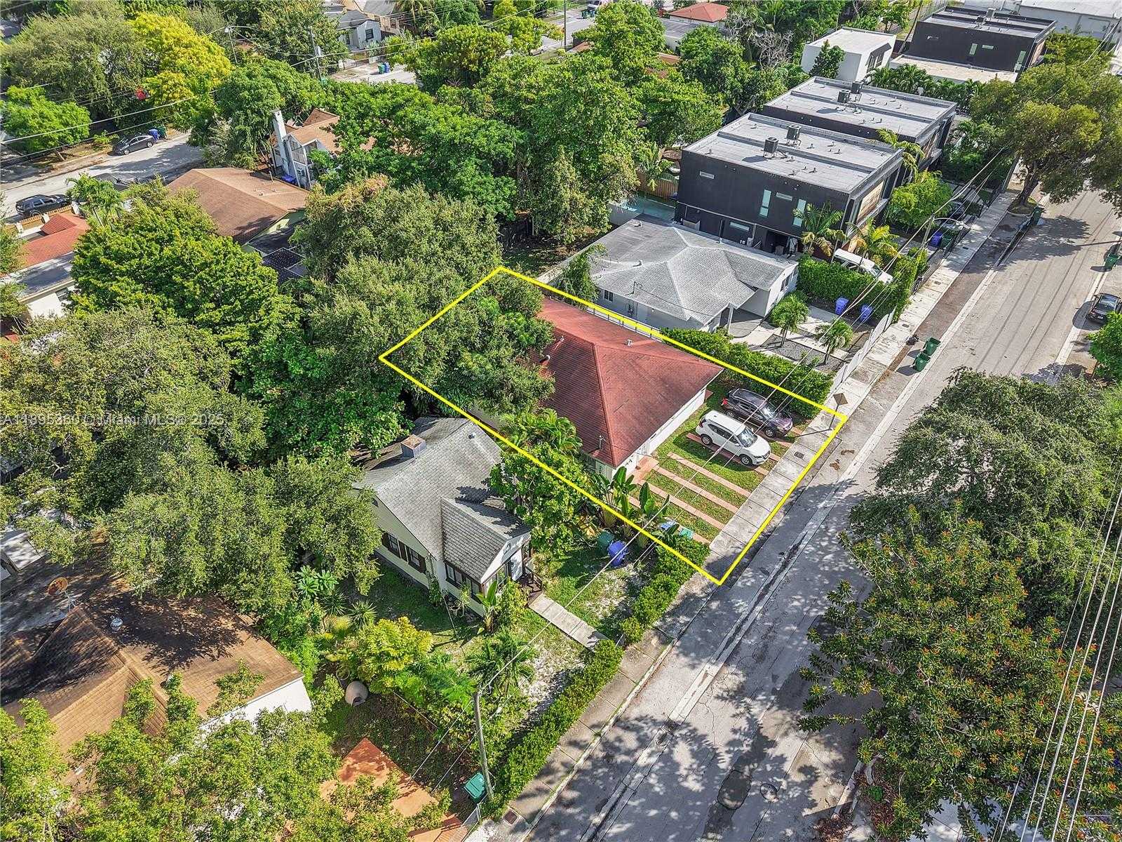 Small Image of 285 NORTH WEST 39TH ST, Miami Number 42