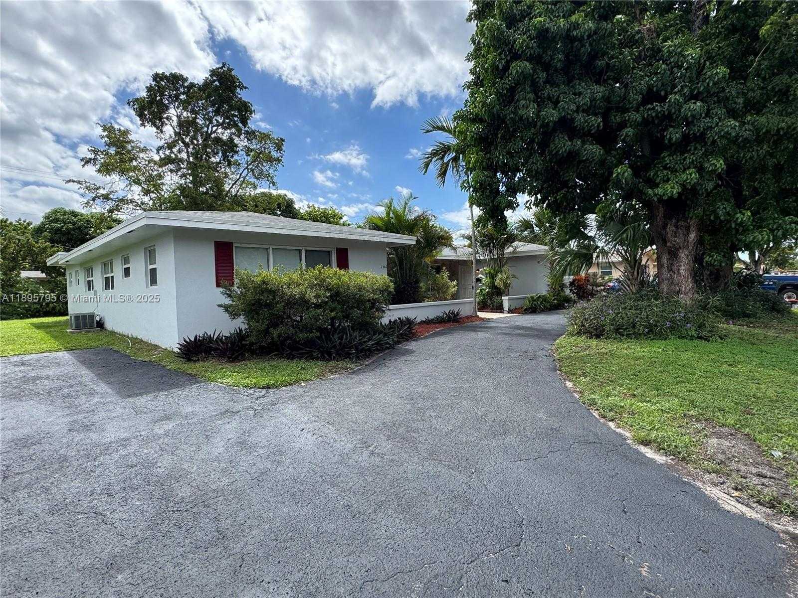 Small Image of 7260 NORTH WEST 16TH ST, Plantation Number 2