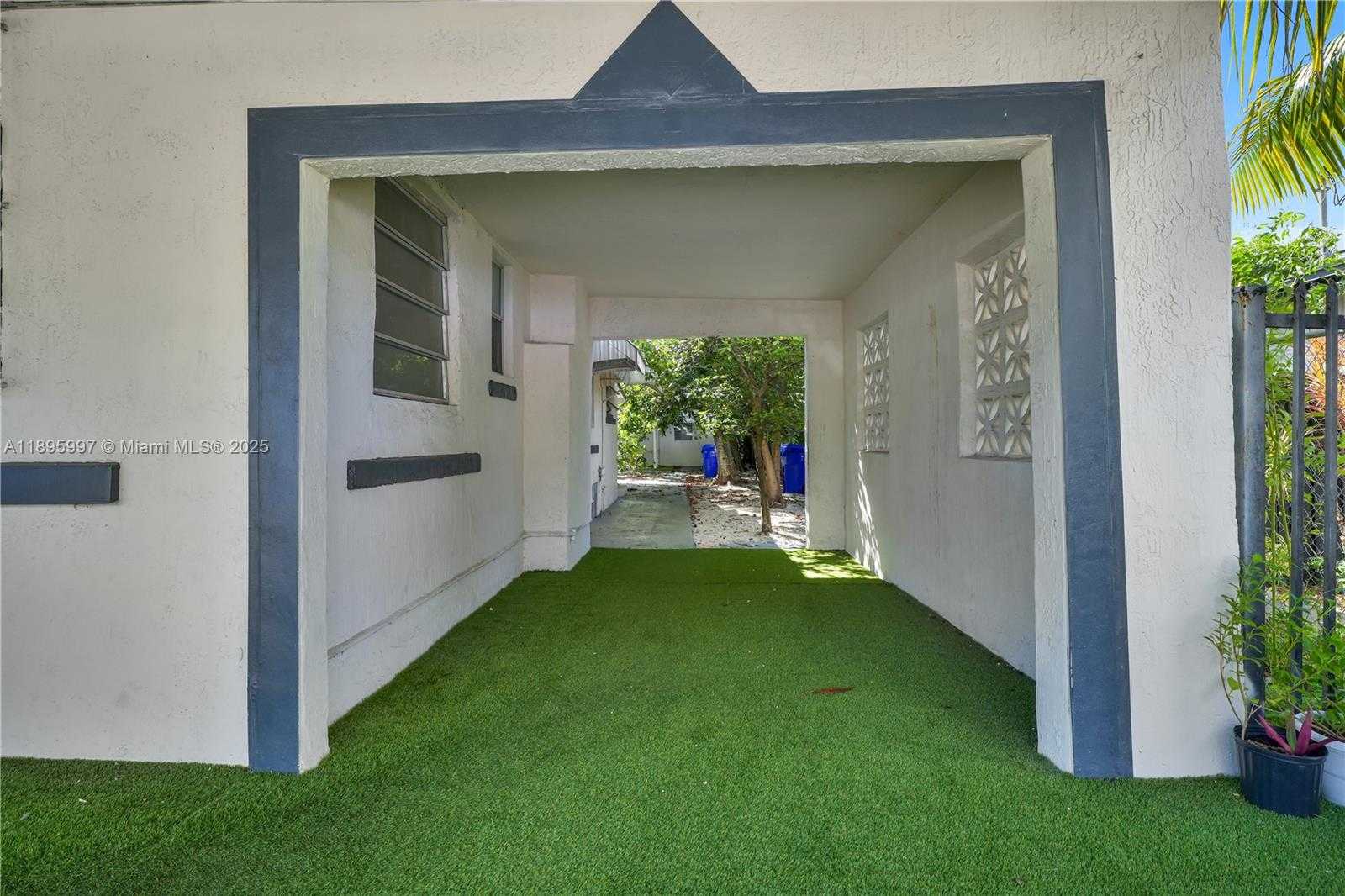 Small Image of 128 NORTH WEST 53RD ST #2, Miami Number 7