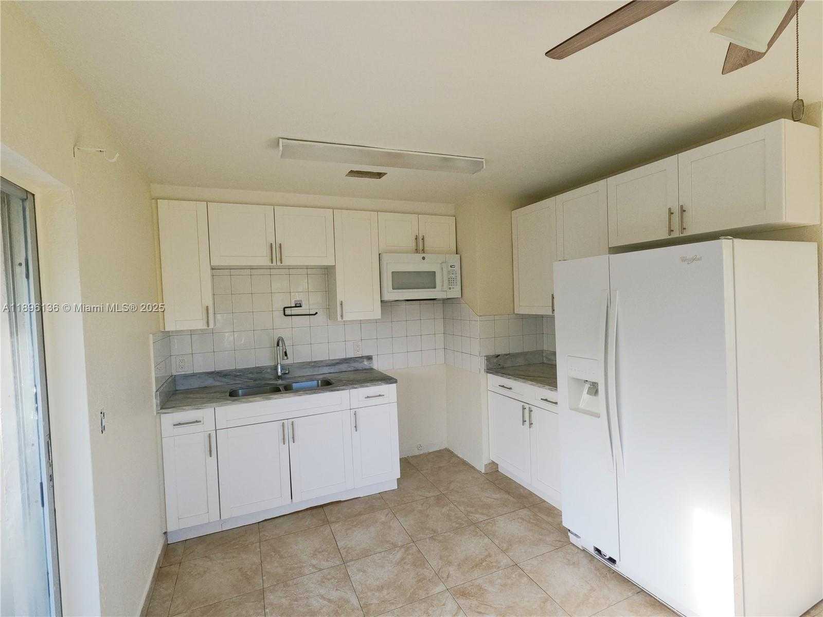 Small Image of 3581 LAURETTE LN, Lake Worth Number 17