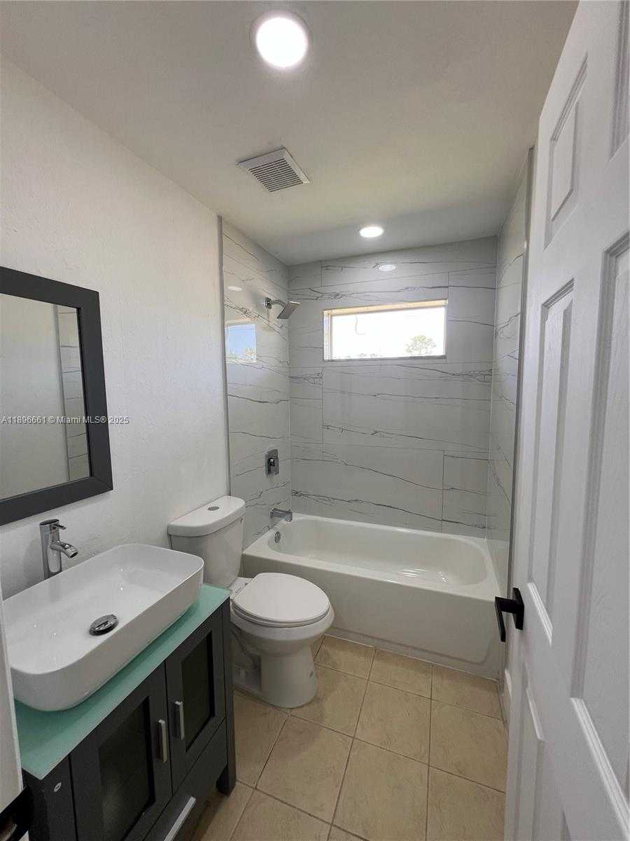 Small Image of 1412 WEST 12TH ST, Lehigh Acres Number 10