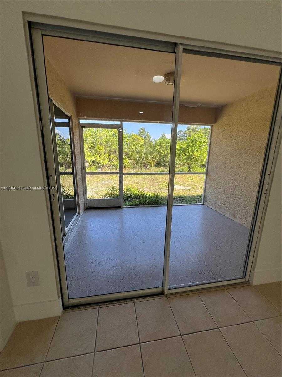 Small Image of 1412 WEST 12TH ST, Lehigh Acres Number 21