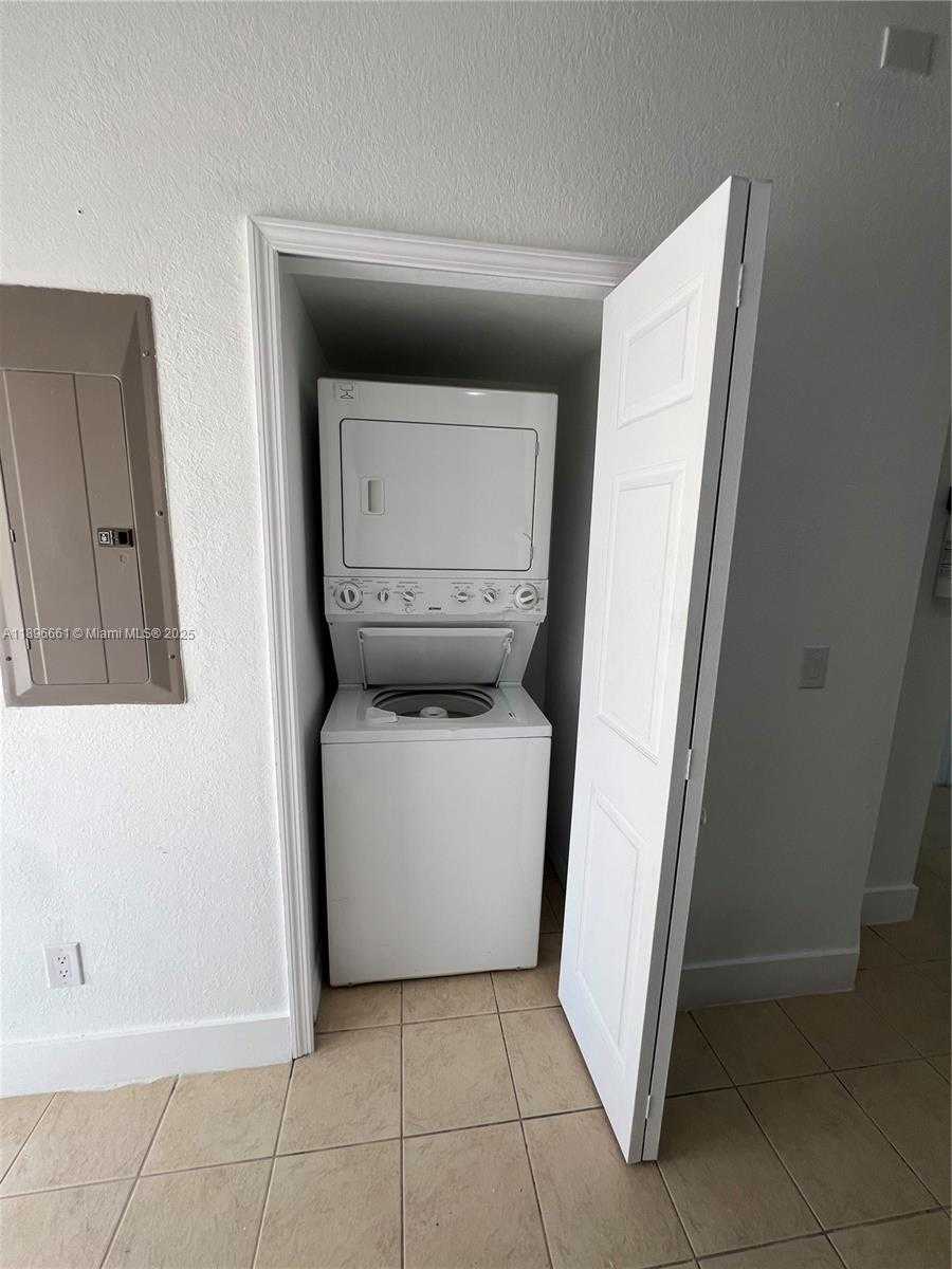 Small Image of 1412 WEST 12TH ST, Lehigh Acres Number 8